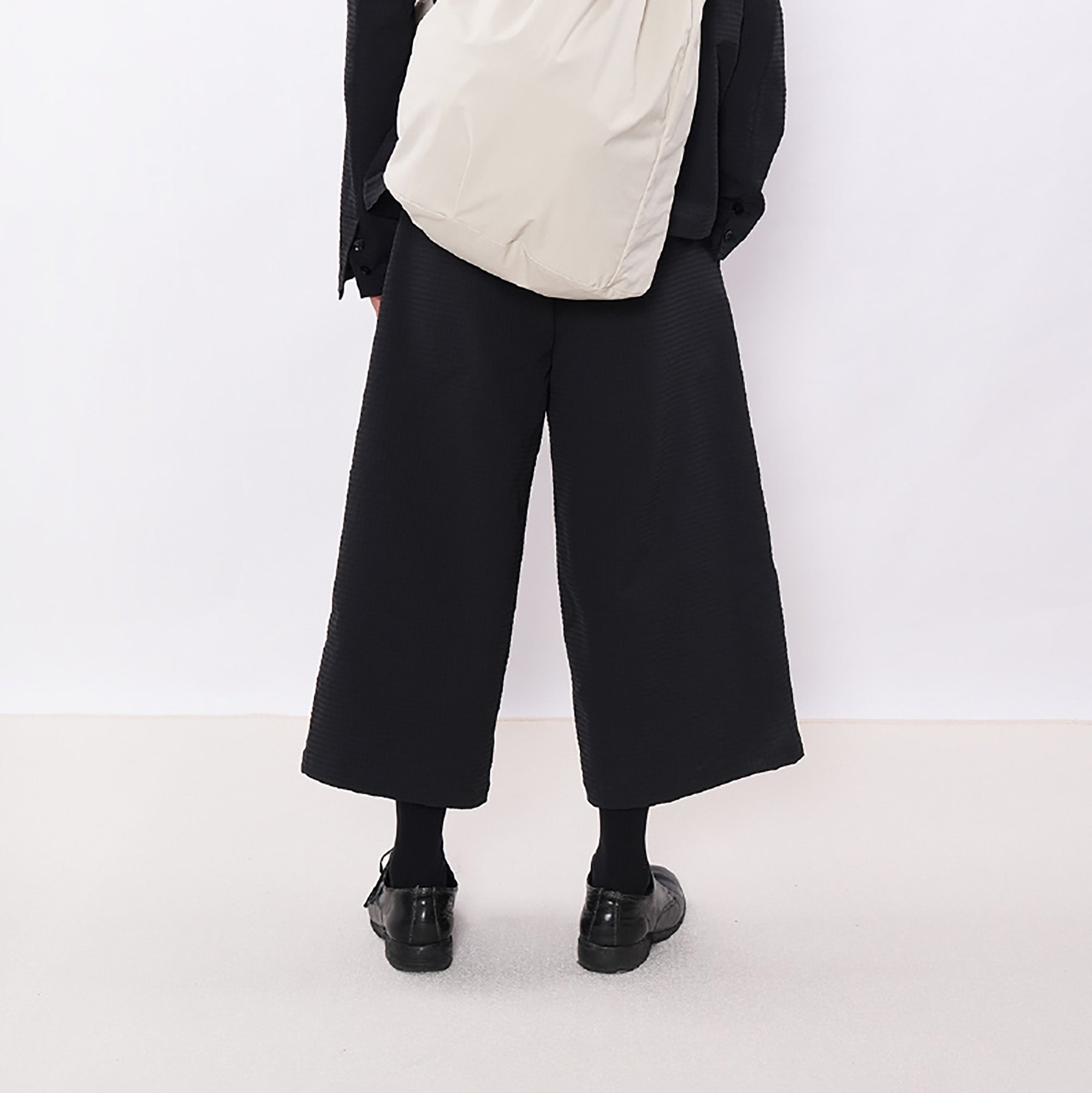 7440 37 1 Bubble-Texture Pleated Cropped Pants, premium urban and streetwear designers apparel on PROJECTISR.com, 7440 37 1