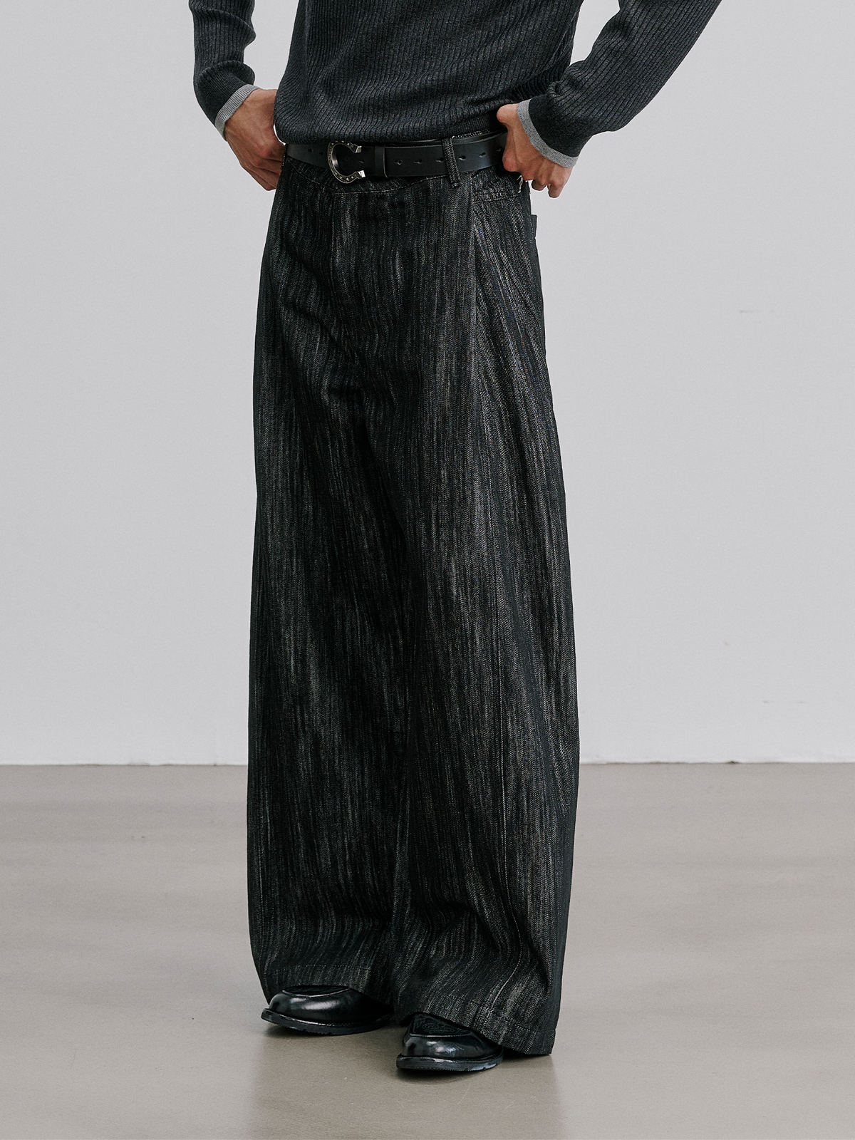 CATSSTAC Vertical Stripe Washed Wide-Leg Jeans