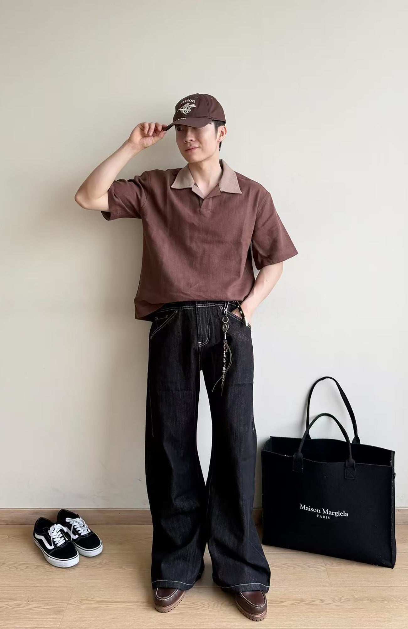 ELETEIZE Laser-Burned Curved Jeans