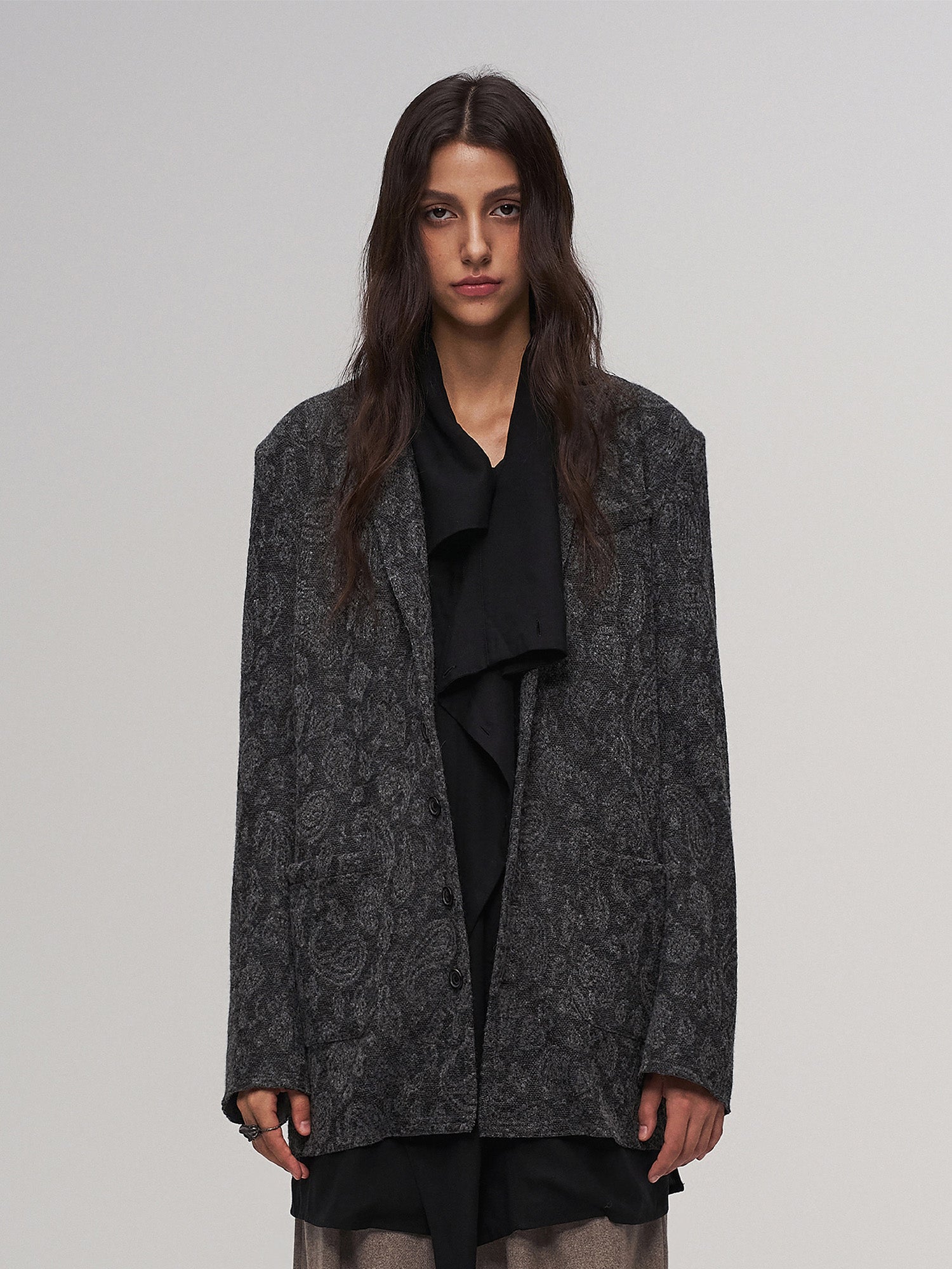 ILNya Nieternite Nifutur Paisley Jacquard Oversized Blazer