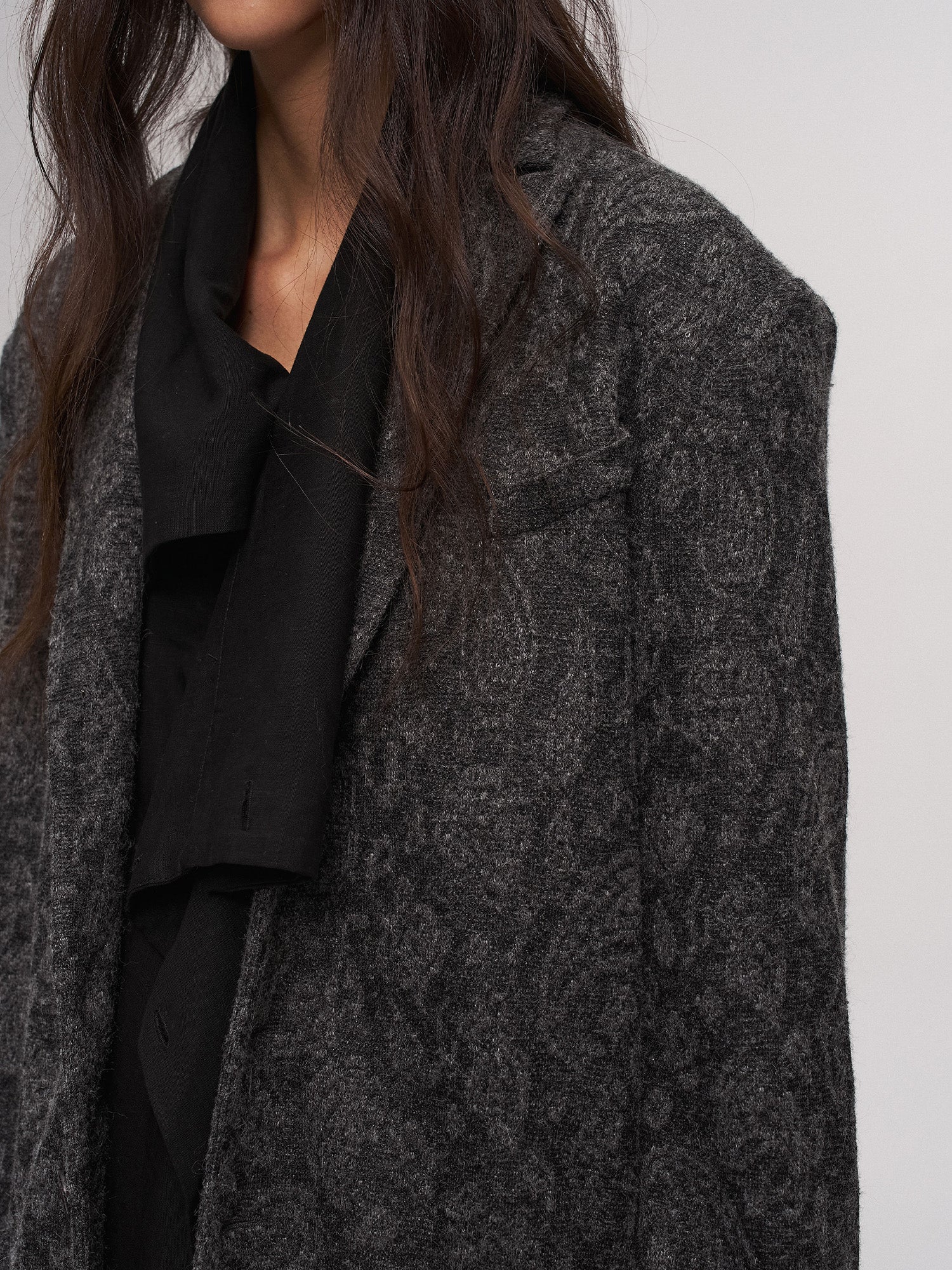 ILNya Nieternite Nifutur Paisley Jacquard Oversized Blazer