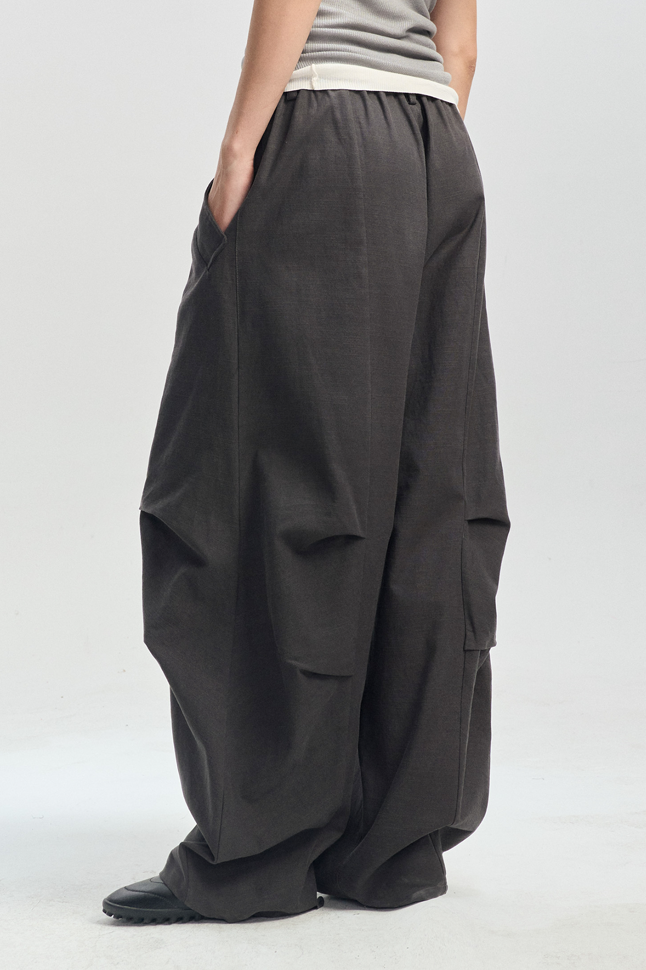 LEONSENSE Modern Curved Paneled Tencel-Cotton Pants, premium urban and streetwear designers apparel on PROJECTISR.com, LEONSENSE