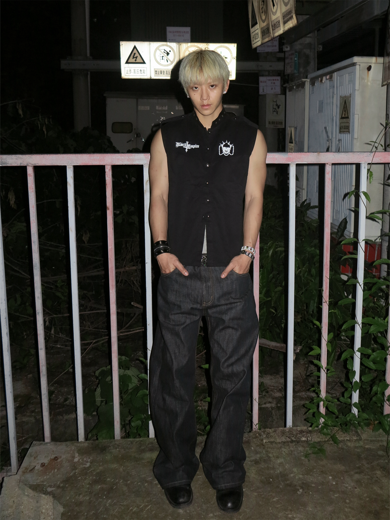 DREAM BAND Skull Studded Stand-Collar Vest