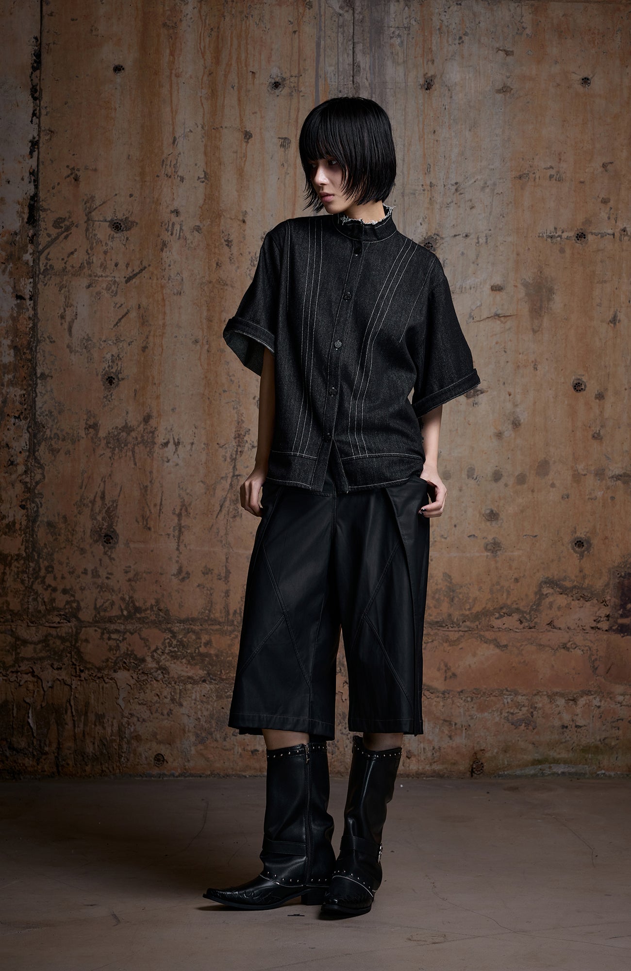 2000RSK Frayed Denim Short-Sleeve Button-Down Shirt