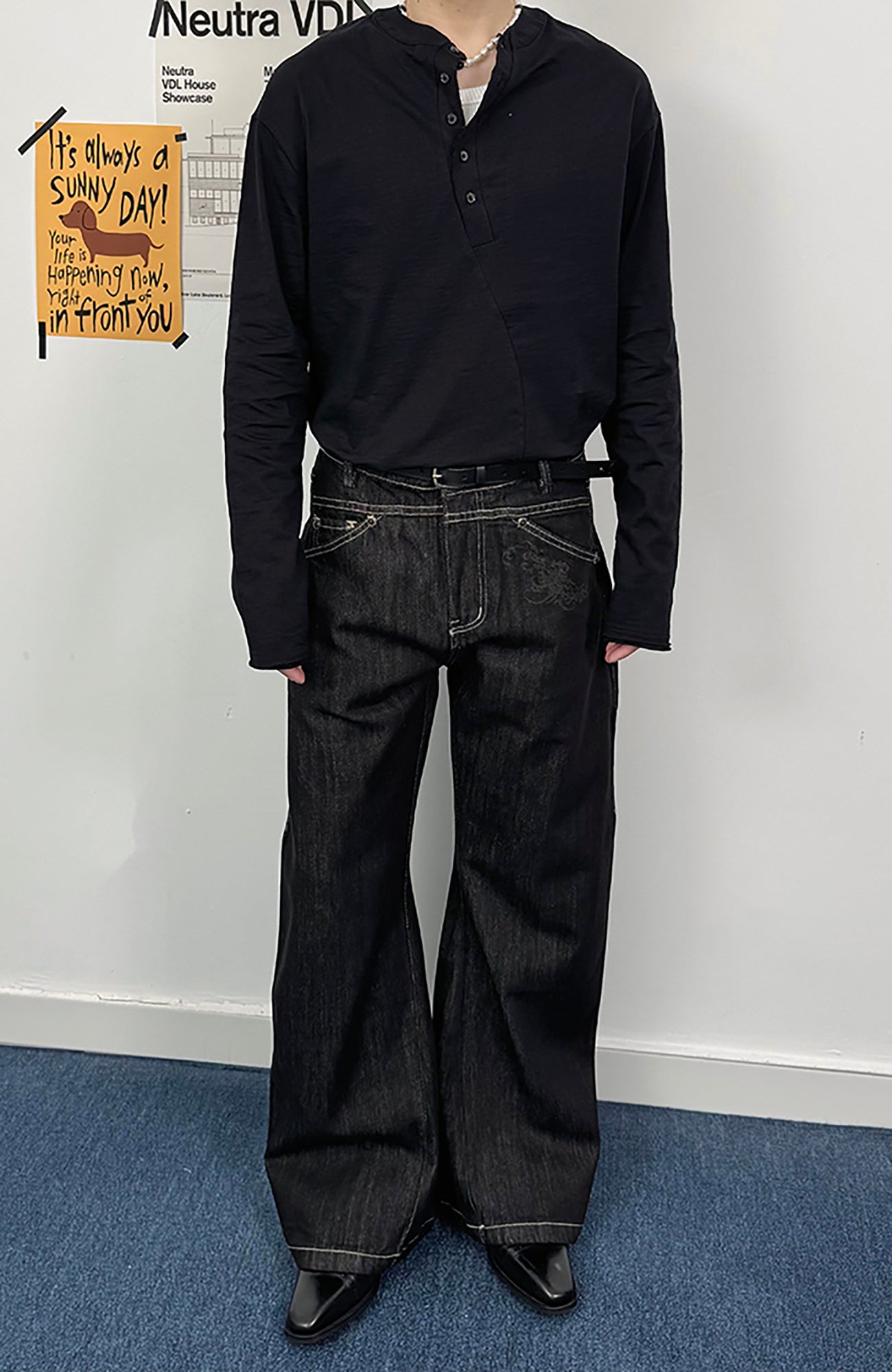 ELETEIZE Laser-Burned Curved Jeans