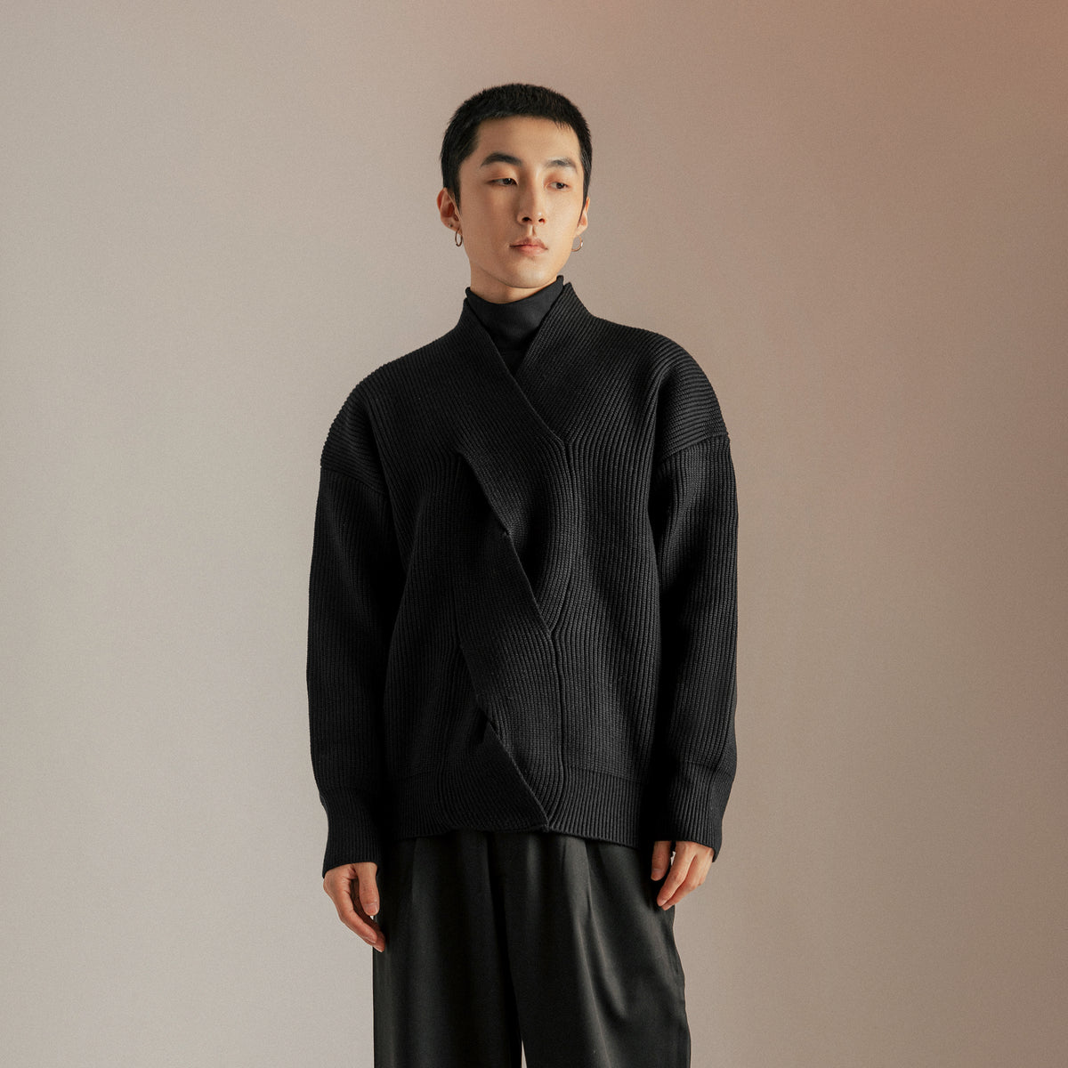 SAMMOKONPA Oversized V-Neck Sweater
