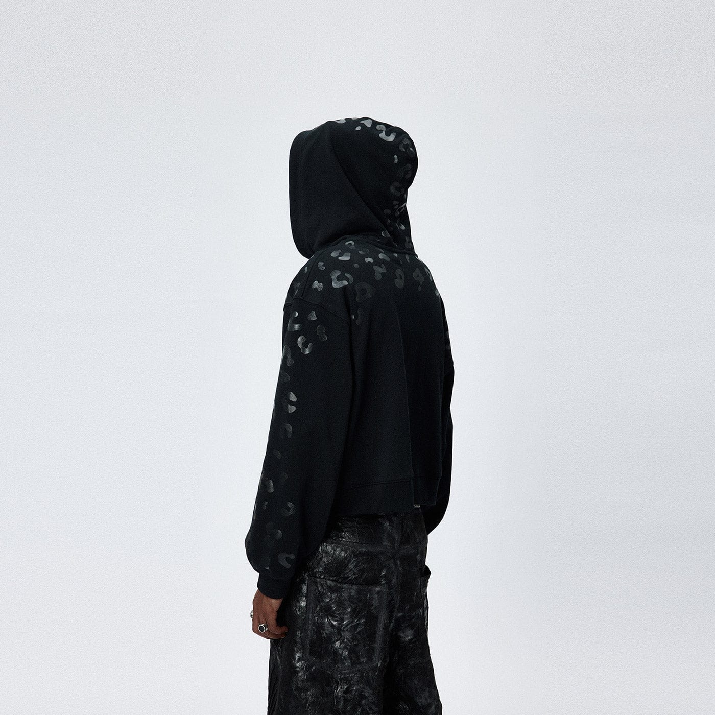 Black leopard online hoodie