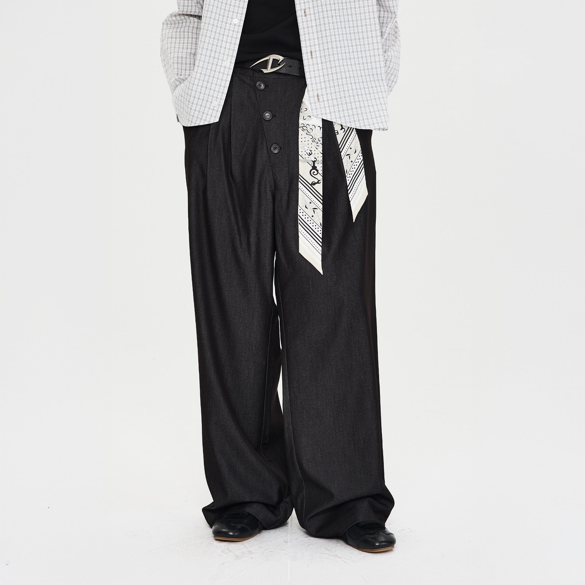 CATSSTAC Asymmetric Button Pleated Wide-Leg Trousers