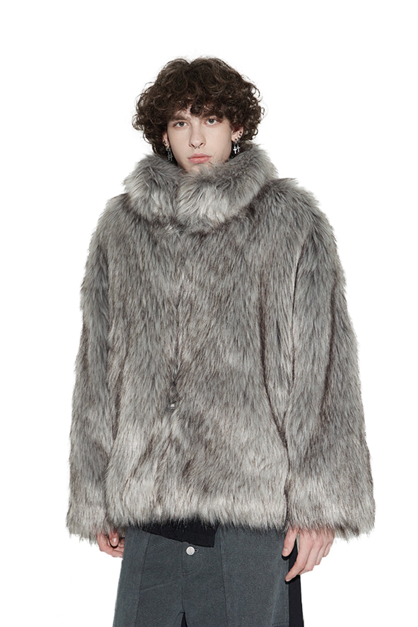 VANN VALRENCÉ Plush-Collar Volume-Fit Faux Fur Coat