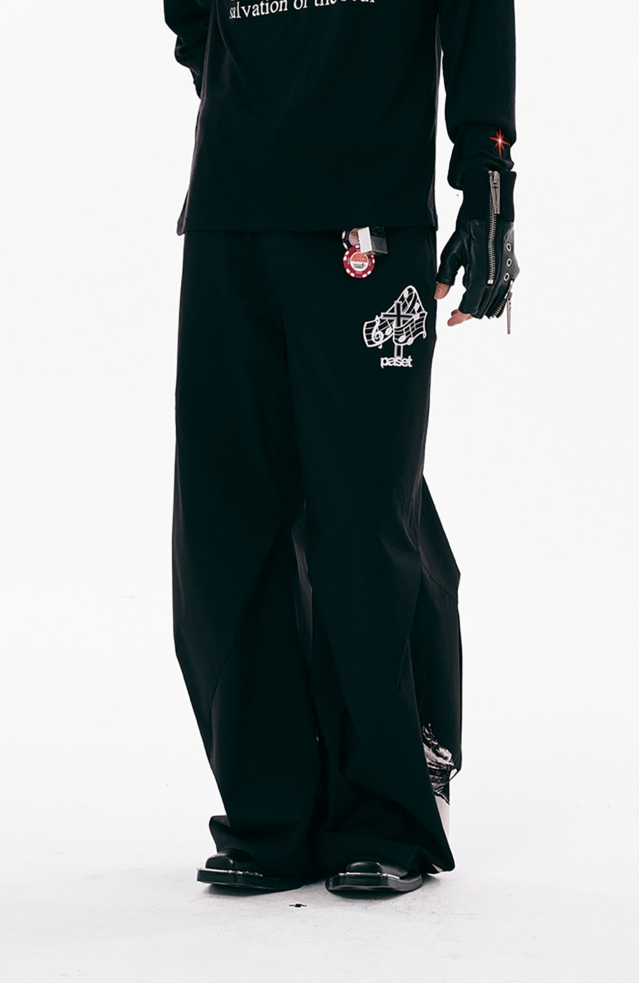 PASET Gothic Graphic Curved-Leg Pants