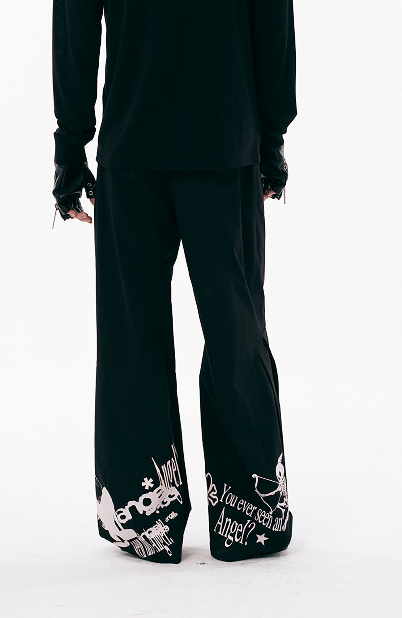 PASET Gothic Graphic Curved-Leg Pants