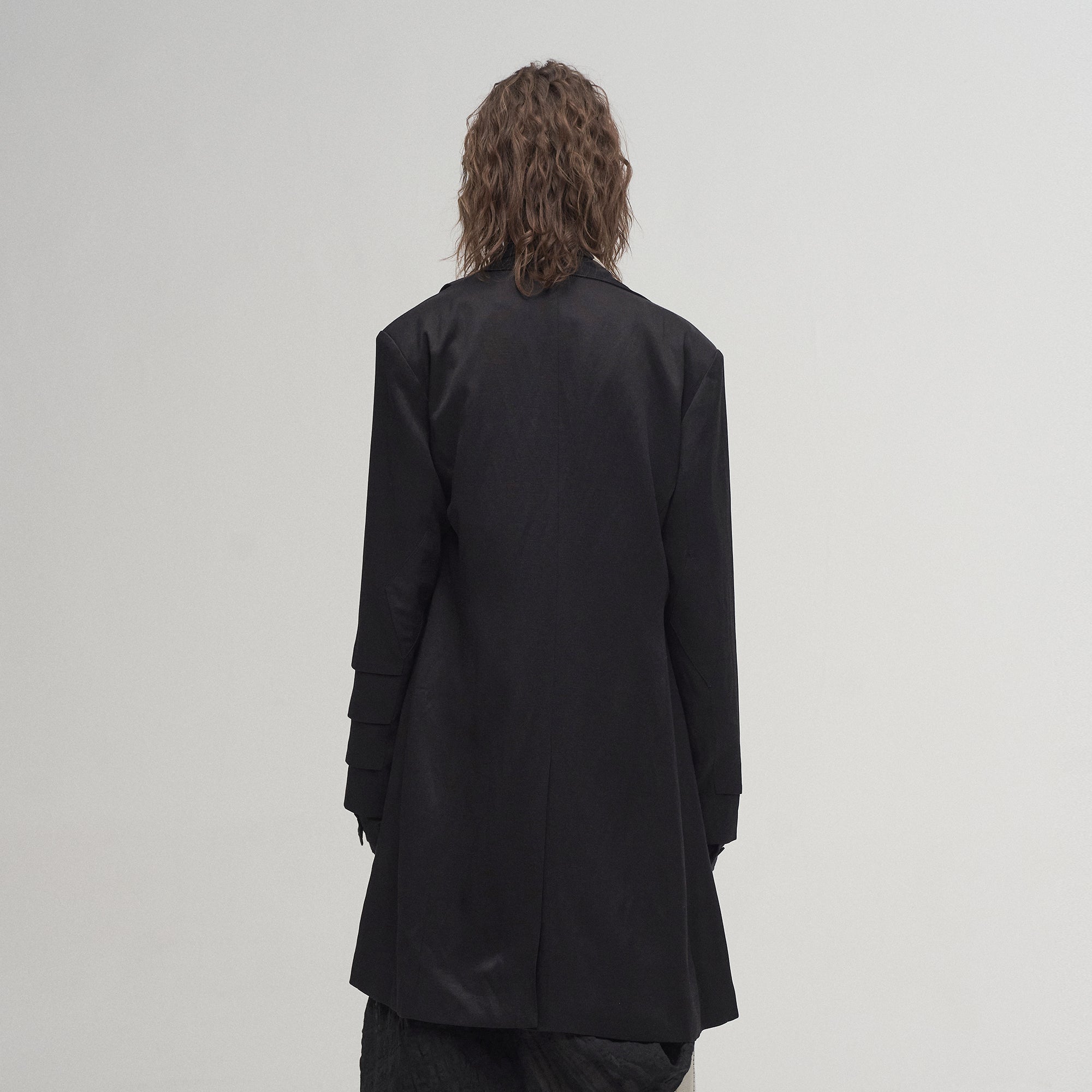 ILNya Nieternite Nifutur Reversible Armor-Sleeve Longline Blazer