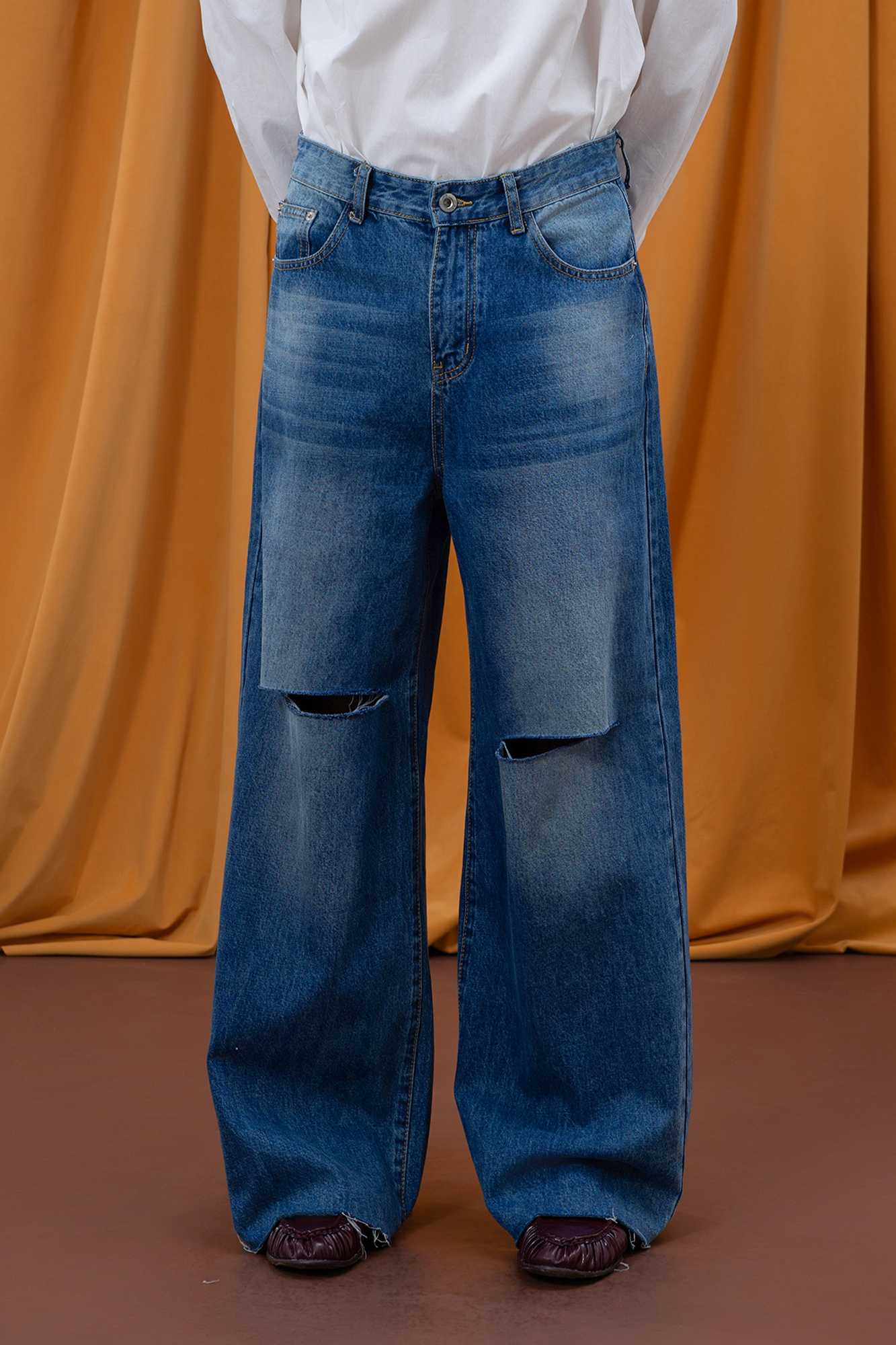 CLP Washed Distressed Raw-Edge Wide-Leg Jeans