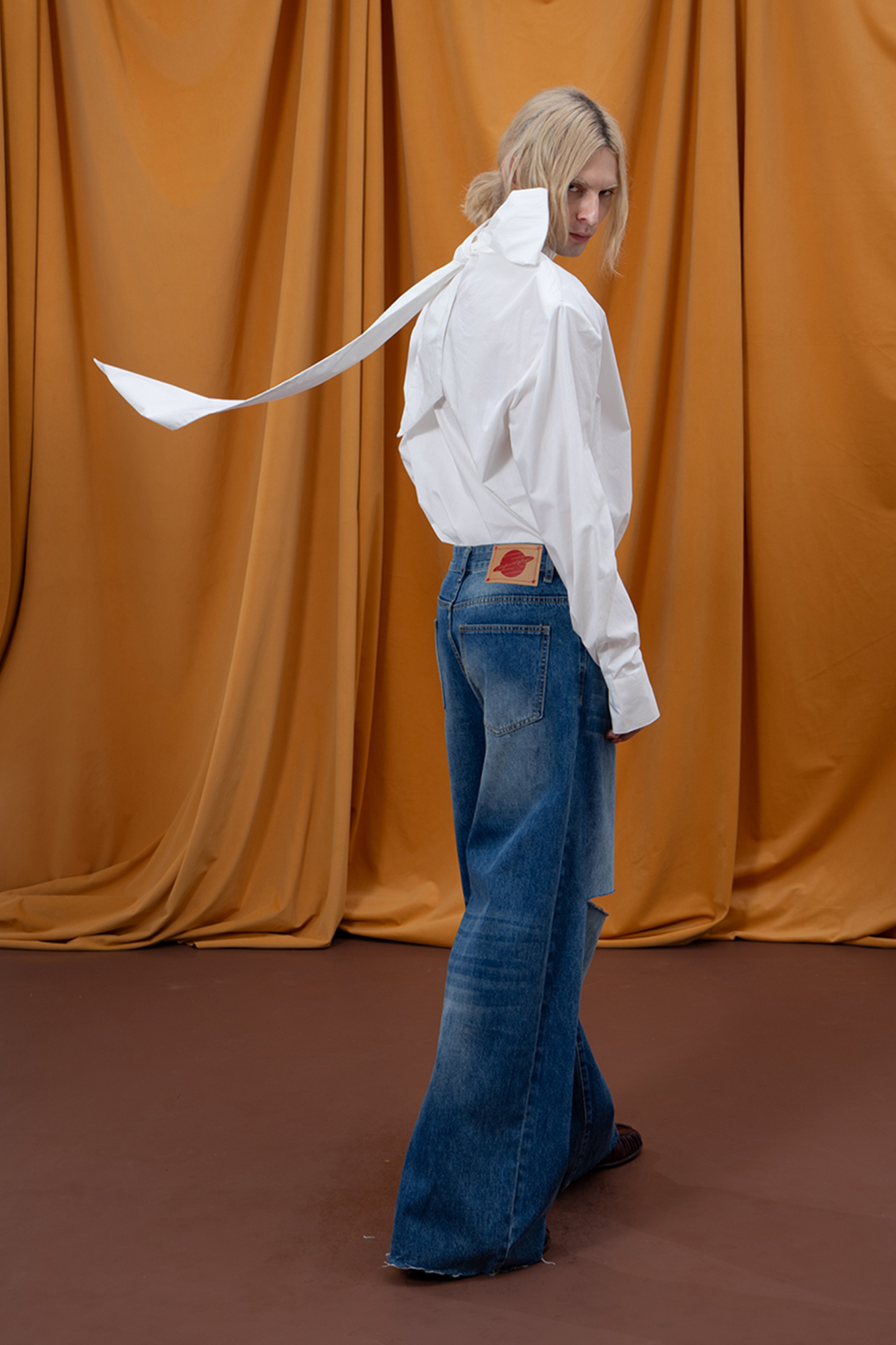 CLP Washed Distressed Raw-Edge Wide-Leg Jeans