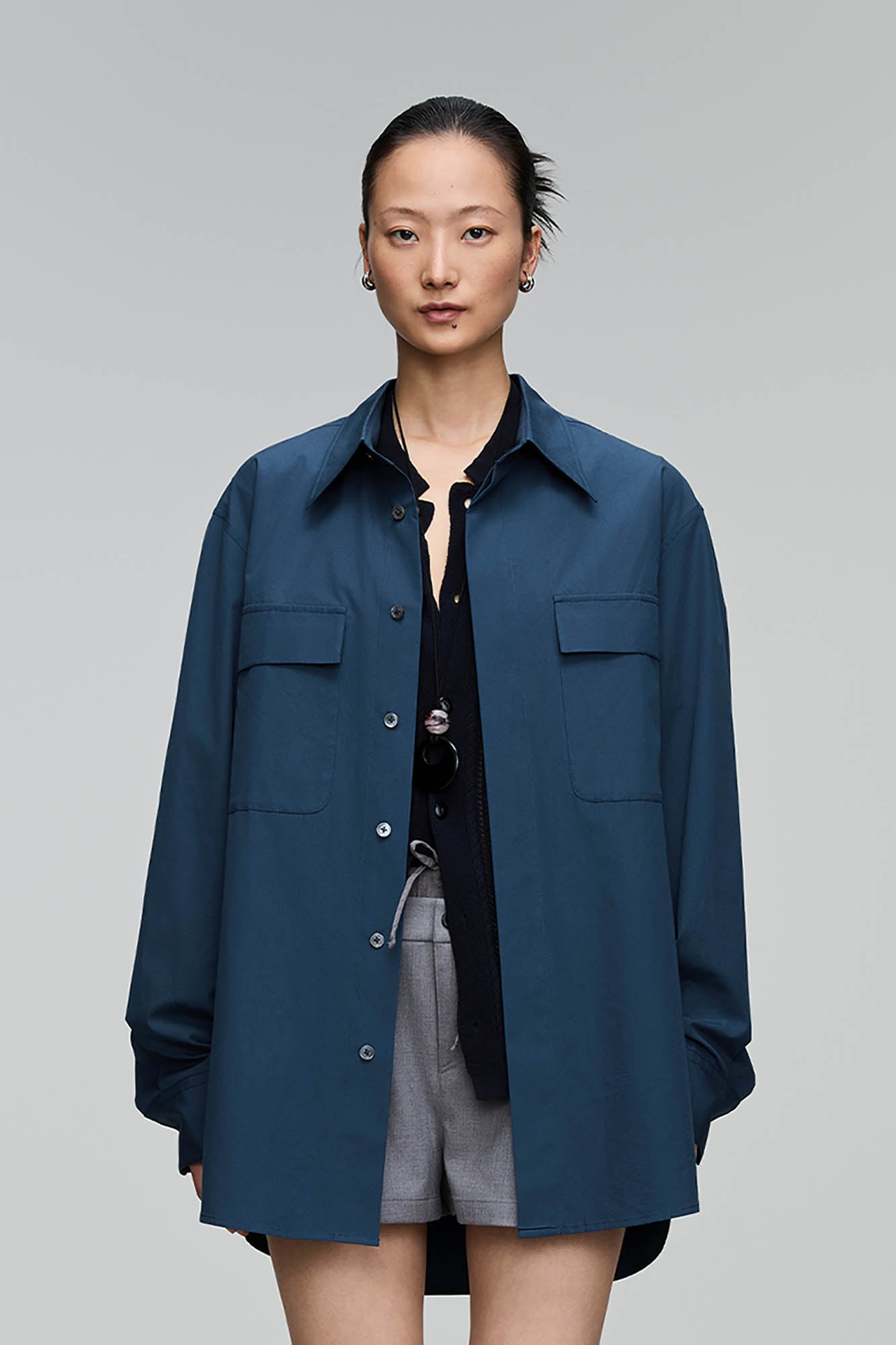 OPICLOTH Utility Pocket Oversized Shirt