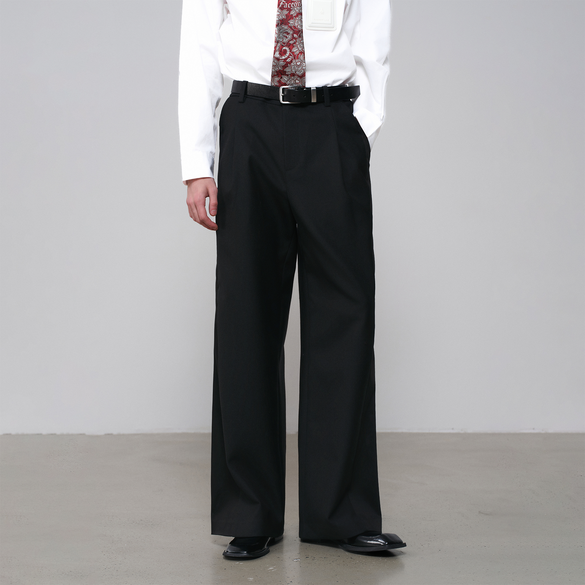 FACEONLAB Pleated Spliced Wool-Blend Trousers