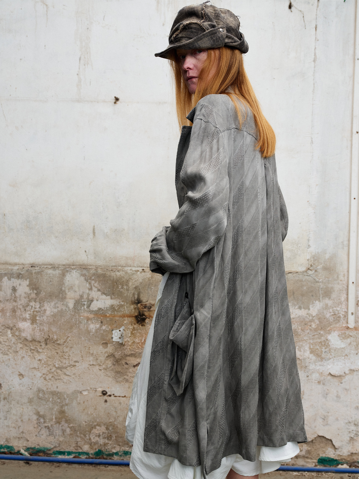 ILNya Nieternite Nifutur Dirty-Dye Jacquard Longline Shirt