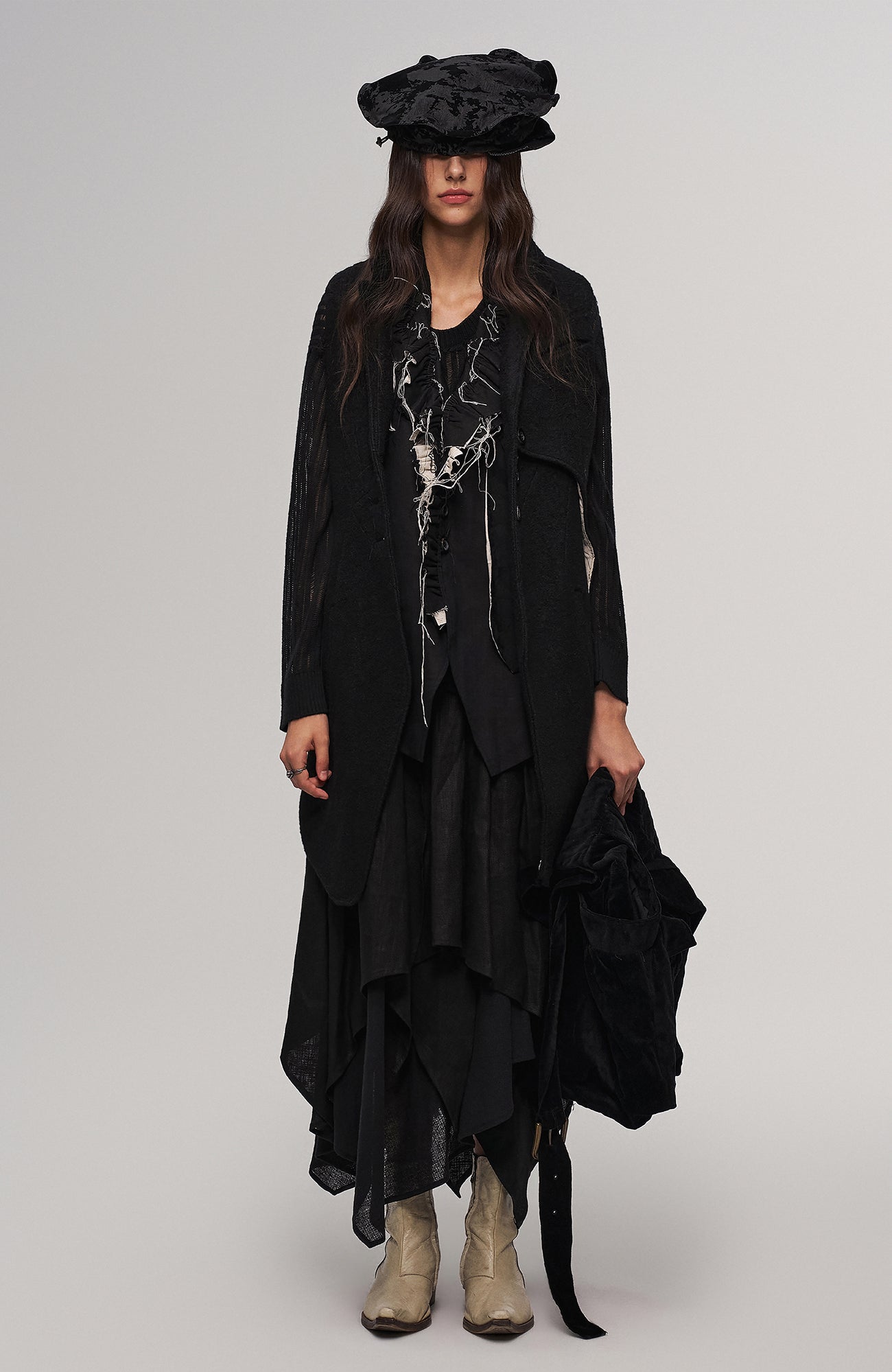 ILNya Nieternite Nifutur Velvet Oversized Crinkled Messenger Bag