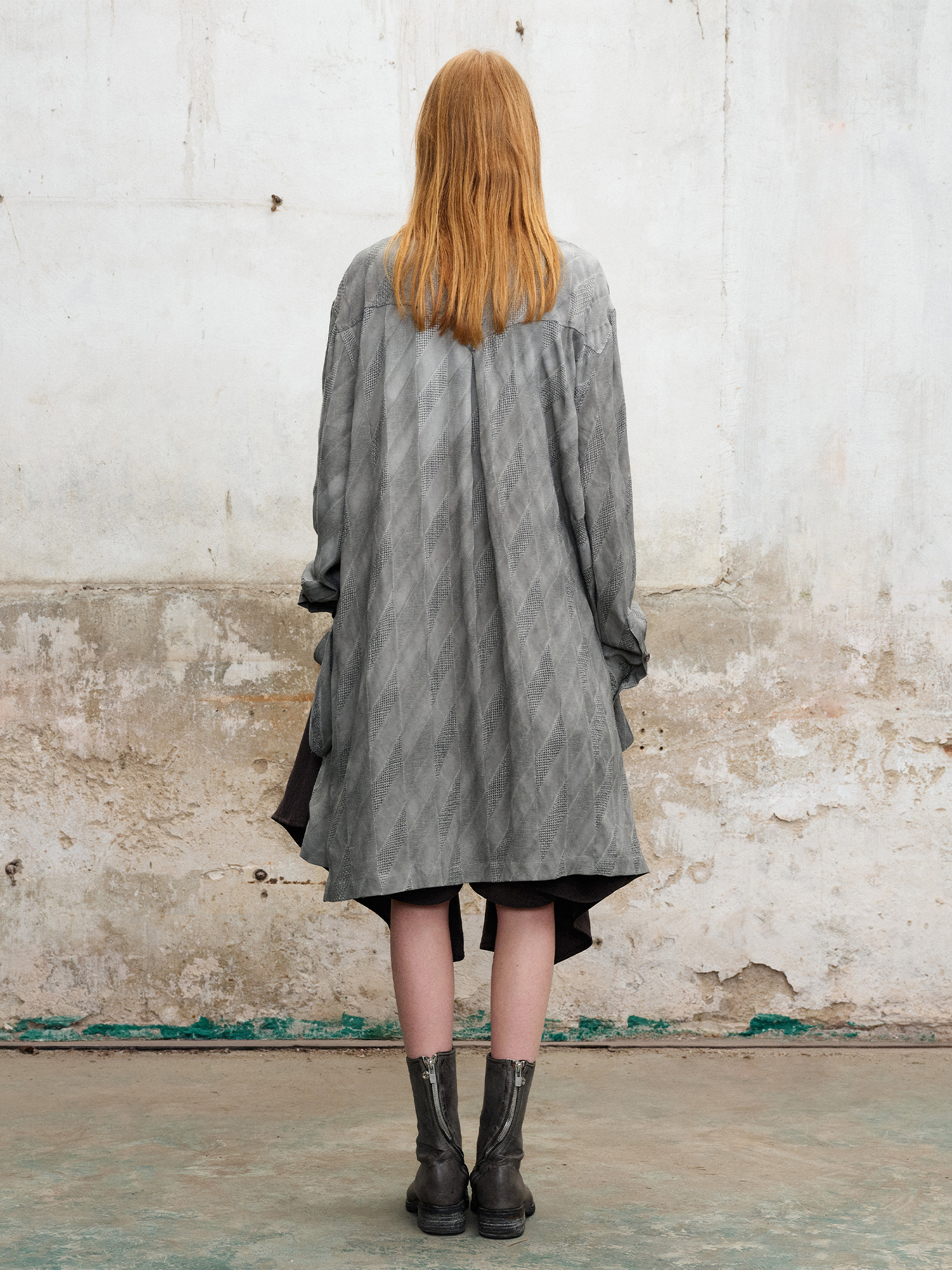 ILNya Nieternite Nifutur Dirty-Dye Jacquard Longline Shirt