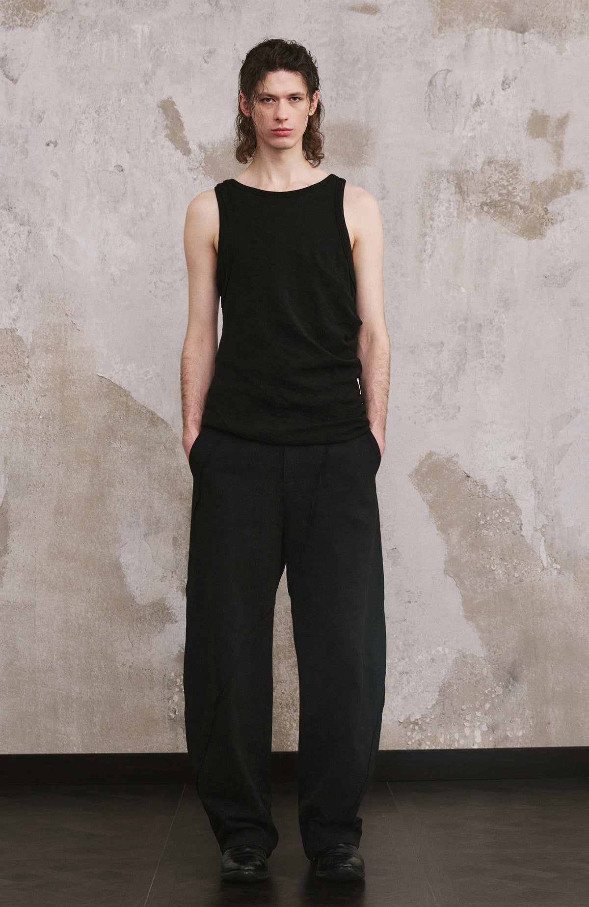 ILNya Nieternite Nifutur Raw Edge Long-Pile Pants
