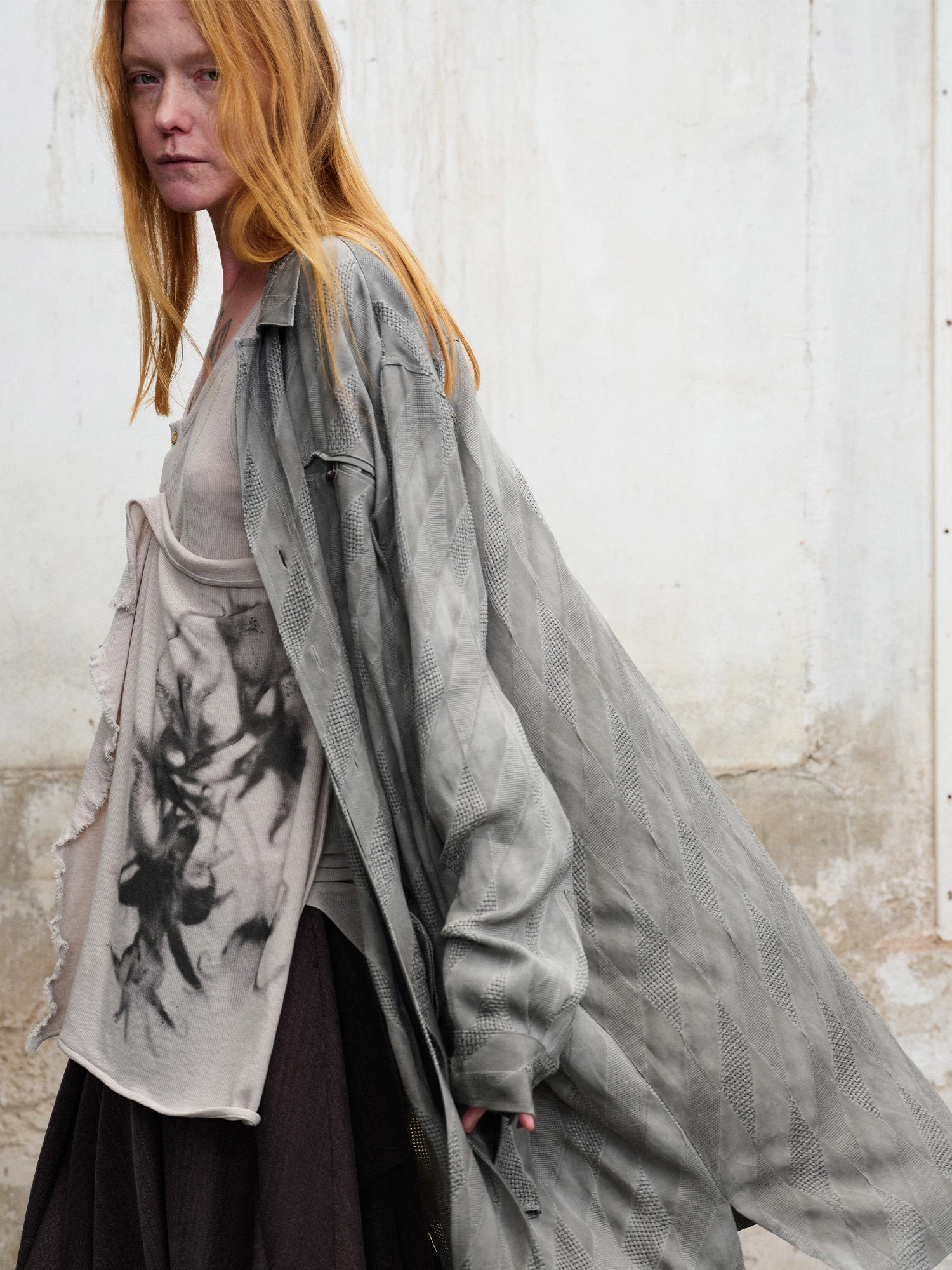 ILNya Nieternite Nifutur Dirty-Dye Jacquard Longline Shirt