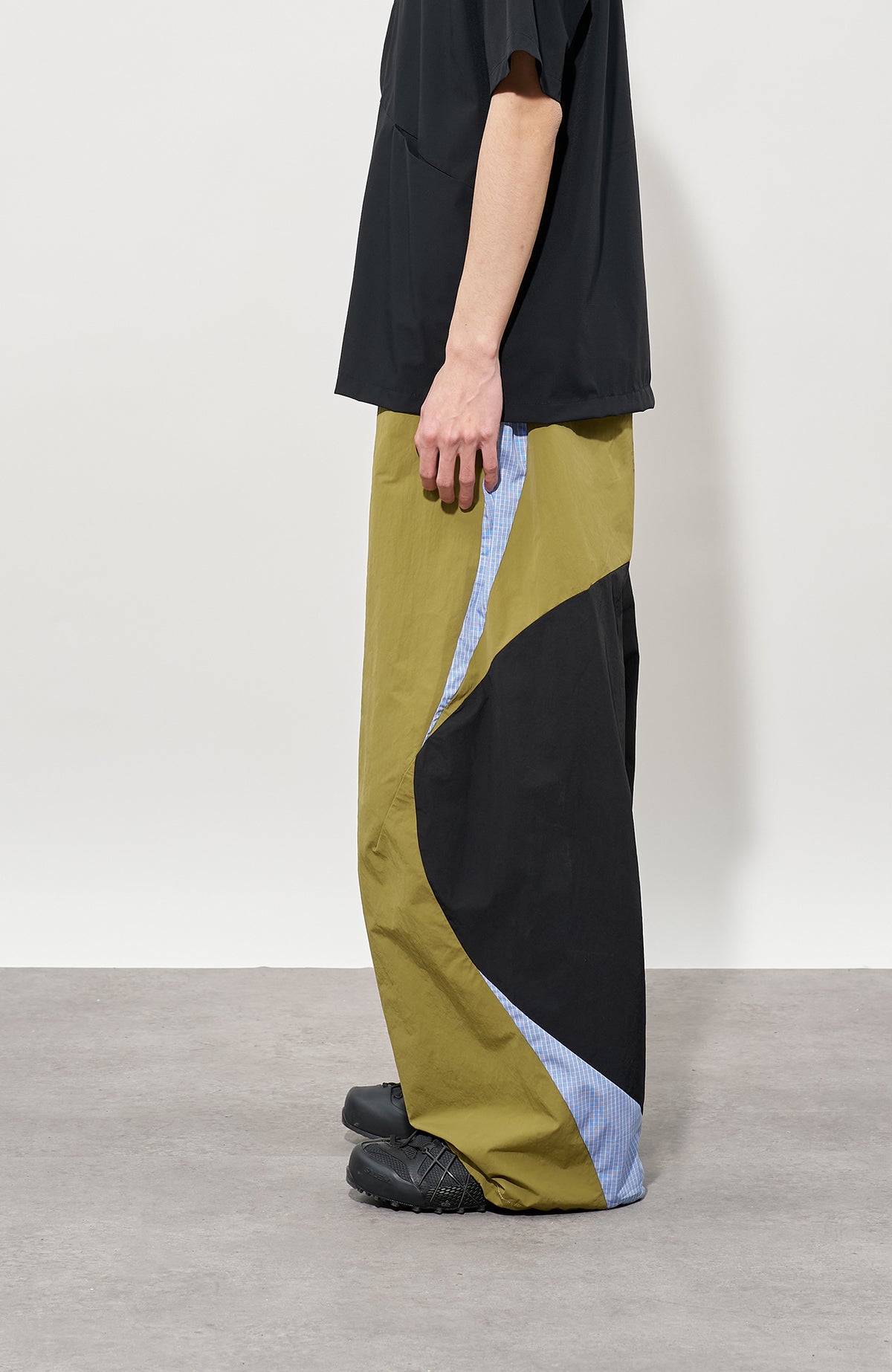 FMACM Curved Spliced Pleate Pants