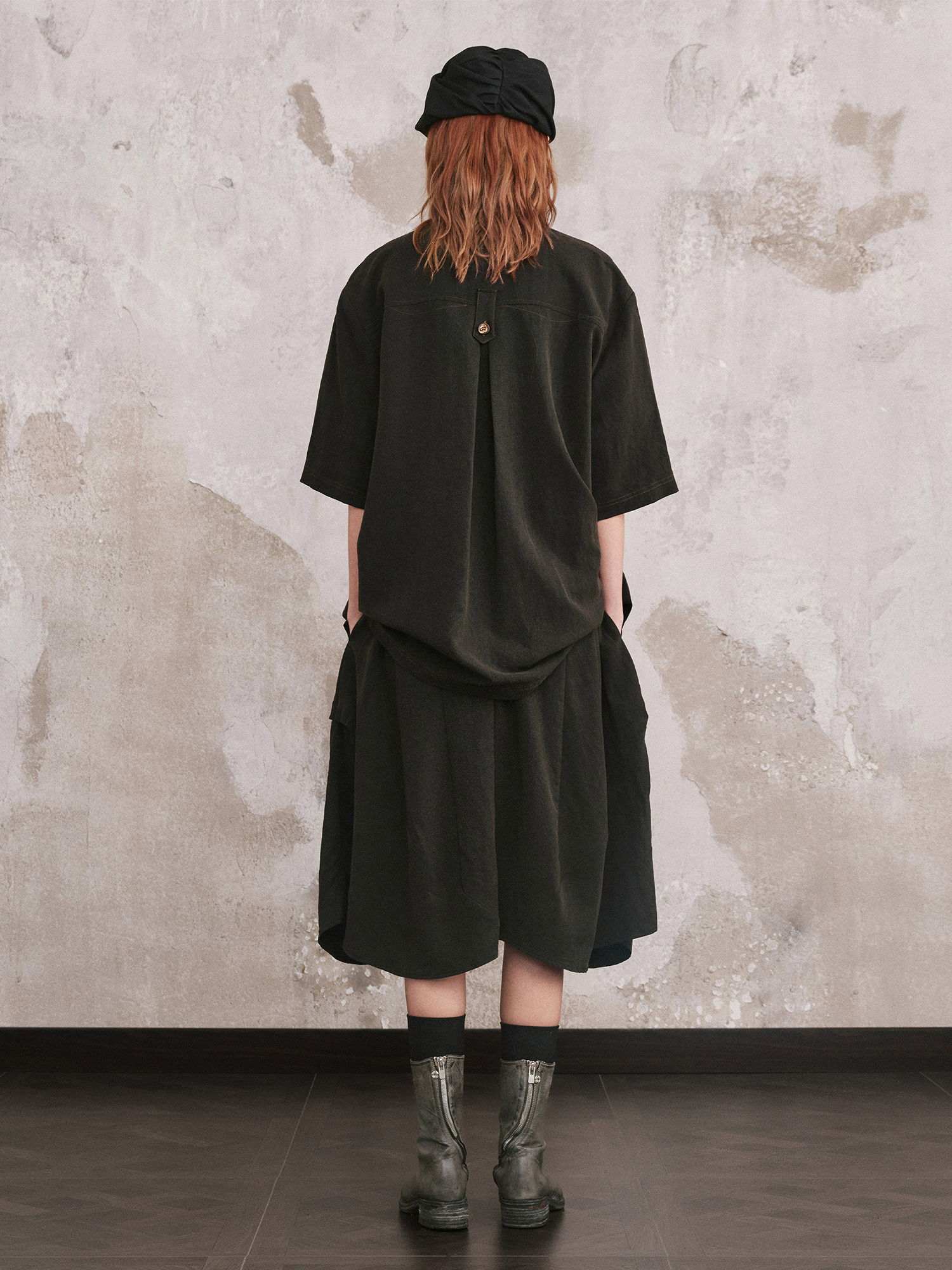 ILNya Nieternite Nifutur Lyocell-Blend Asymmetrical Wide-Leg Shorts