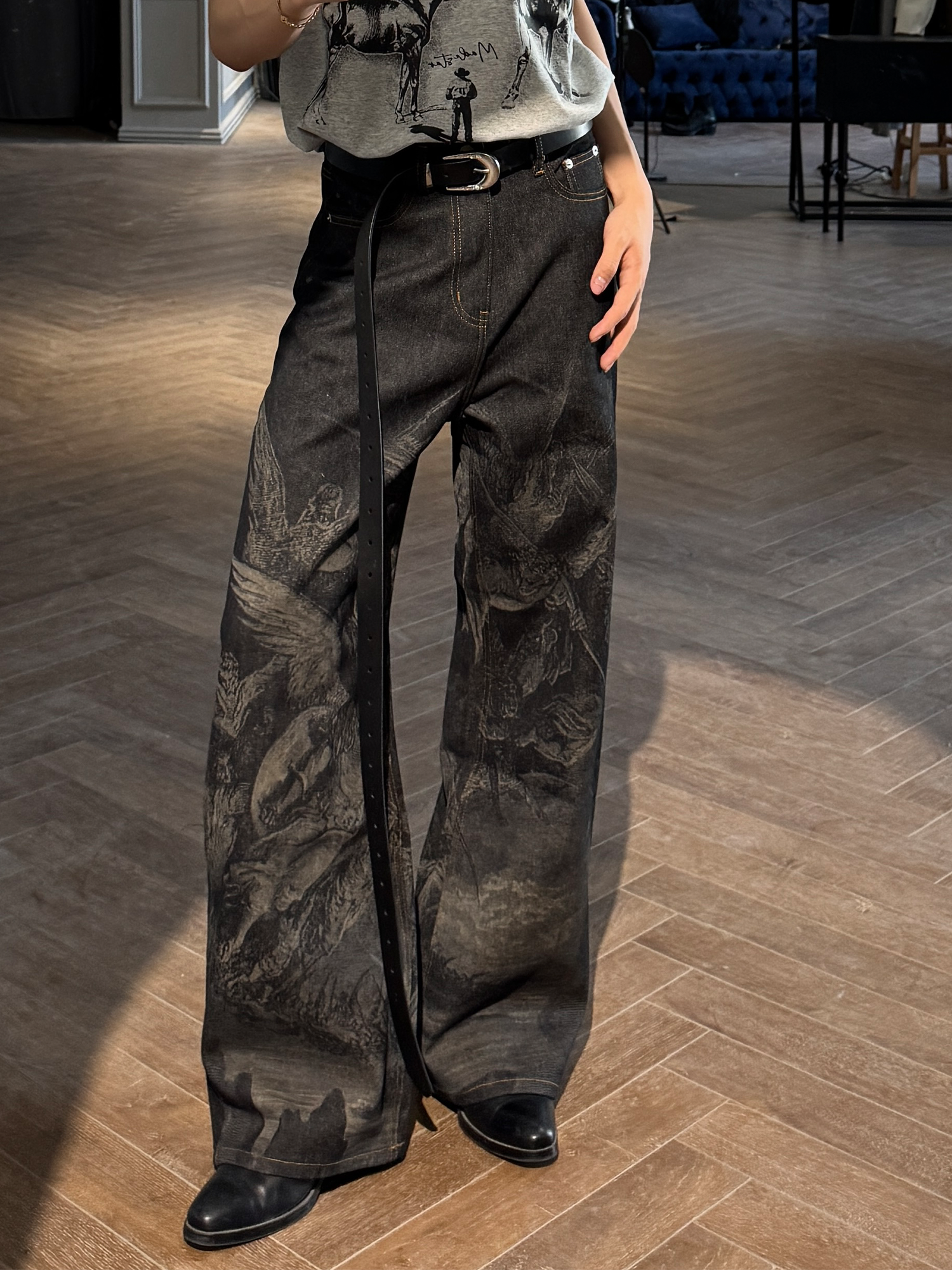 WANNA LAB Laser-Burned Studded Baggy Jeans