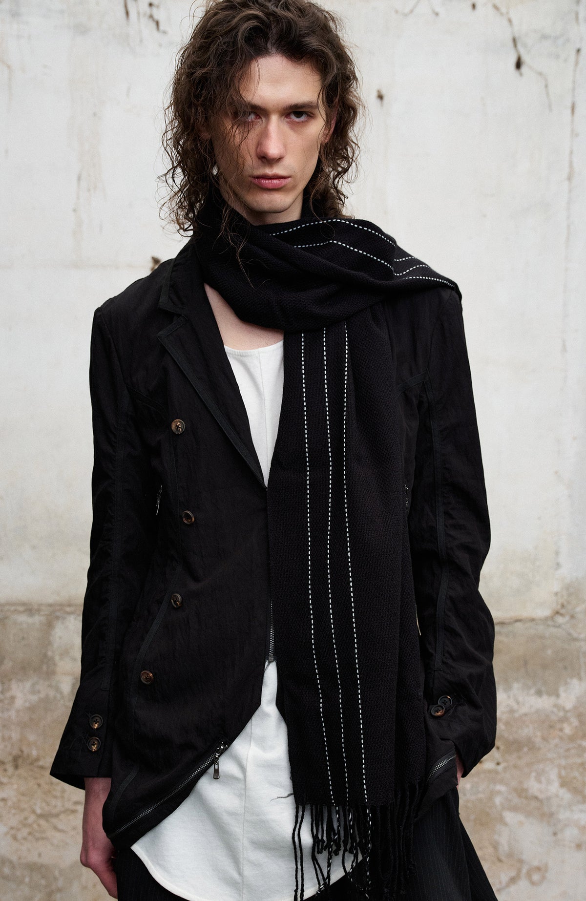 ILNya Nieternite Nifutur Deconstructed Napoleon-Button Blazer Jacket