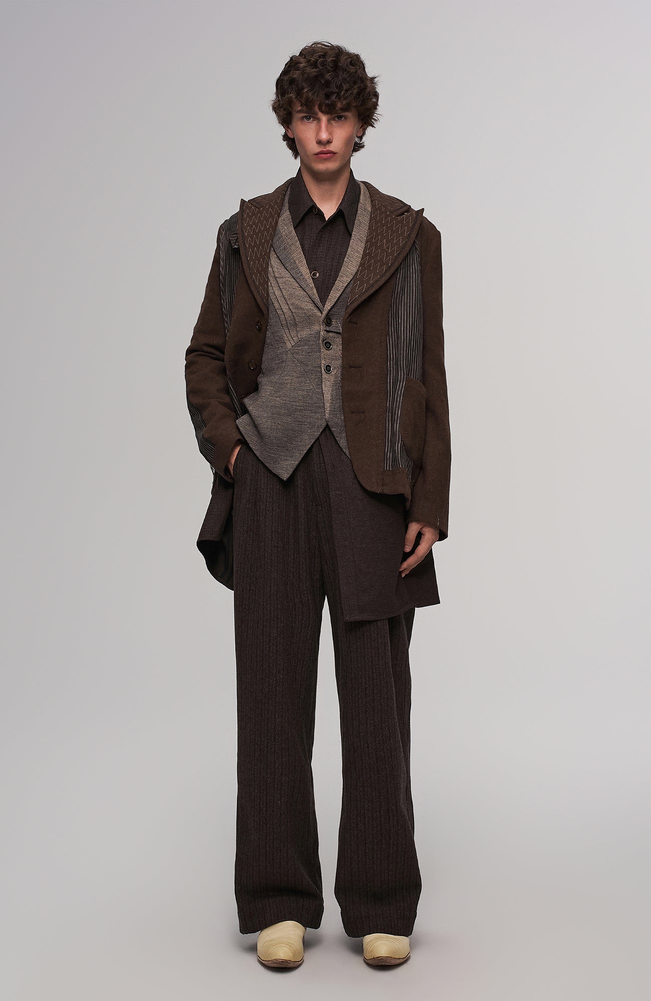 ILNya Nieternite Nifutur Deconstructed Paneled Belted Vest