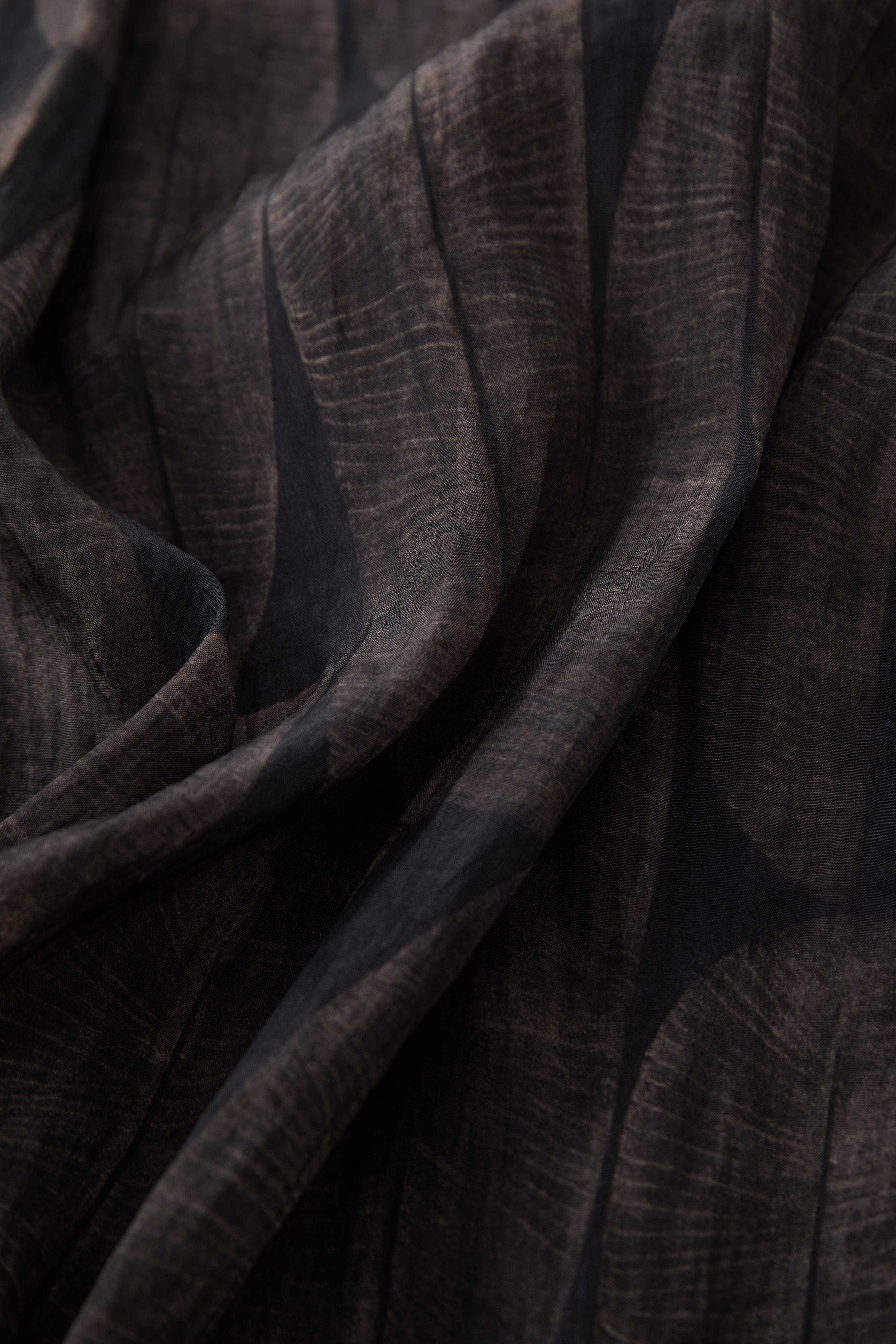 OPICLOTH Retro Textured Leaf Full-Print Half Shirt, premium urban and streetwear designers apparel on PROJECTISR.com, OPICLOTH