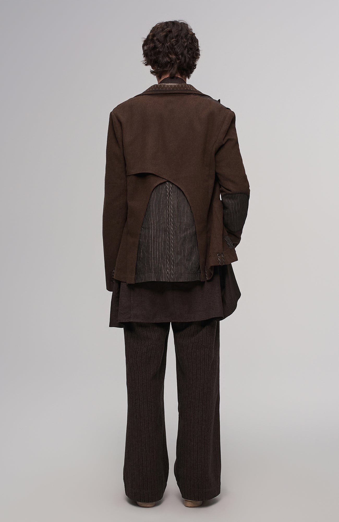 ILNya Nieternite Nifutur Deconstructed Paneled Belted Vest