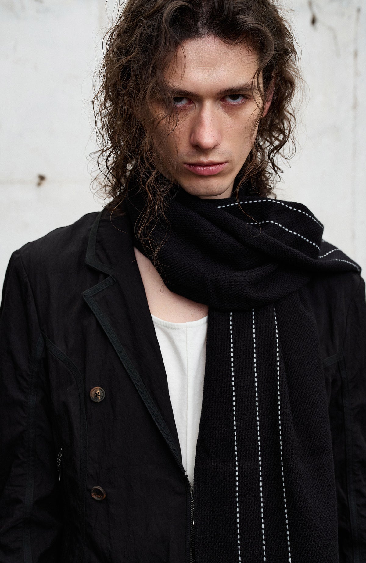 ILNya Nieternite Nifutur Deconstructed Napoleon-Button Blazer Jacket