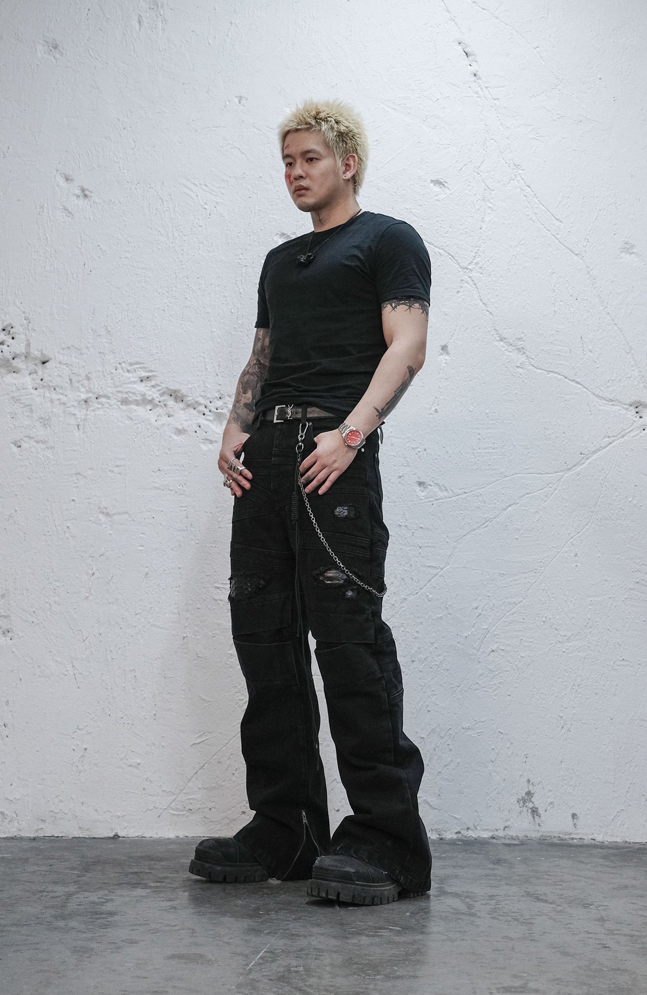 UNDERWATER Serpent Skin Distressed Jeans