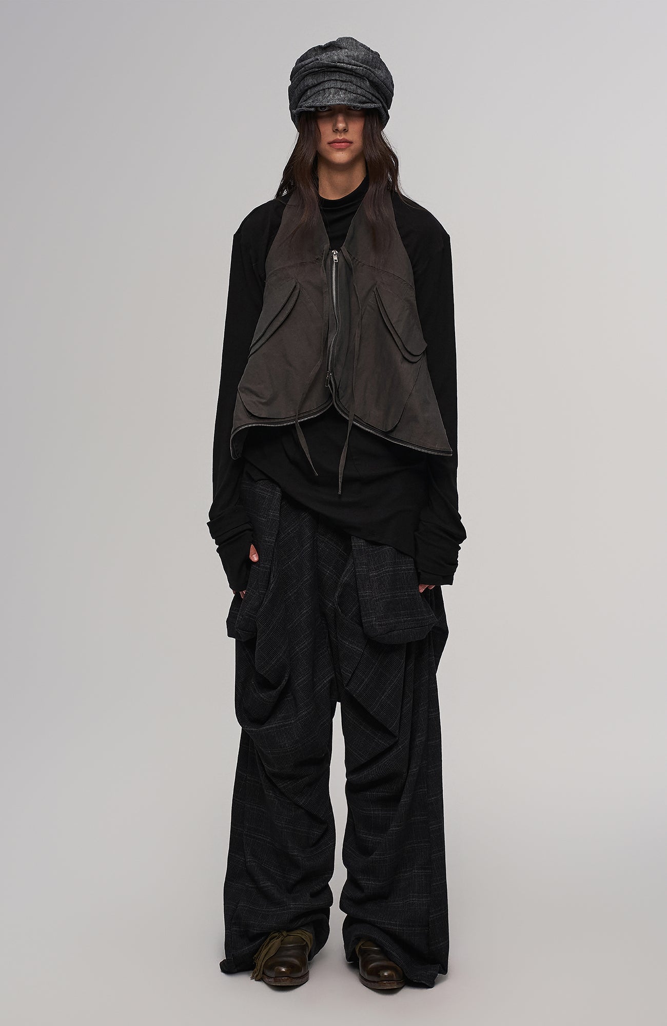 ILNya Nieternite Nifutur Deconstructed Plaid Drop-Crotch Pants