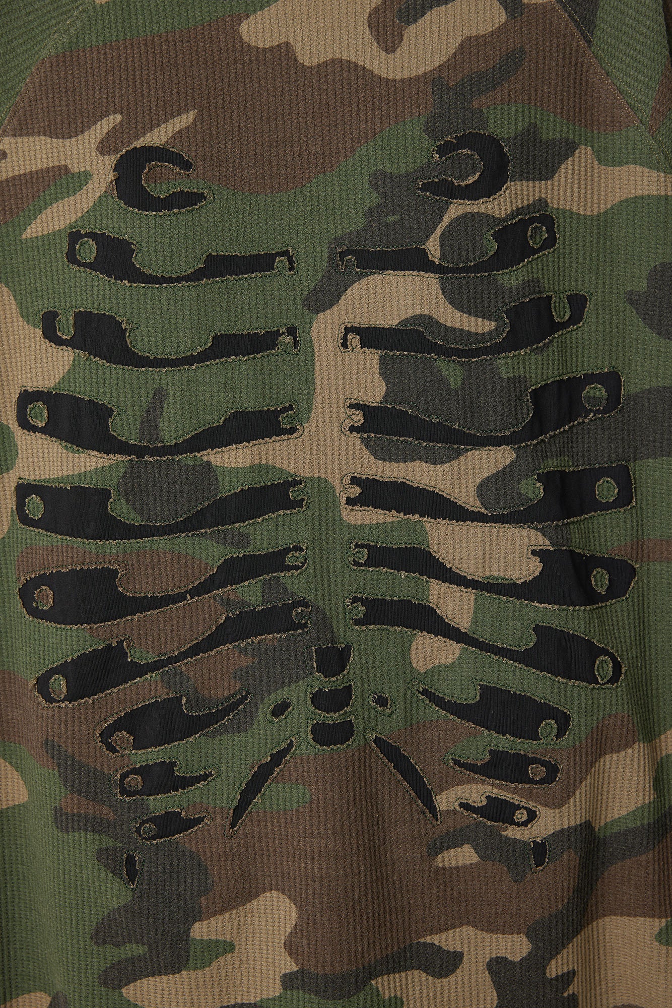 RELABEL Camo Detachable Hood Skeleton Graphic Tee