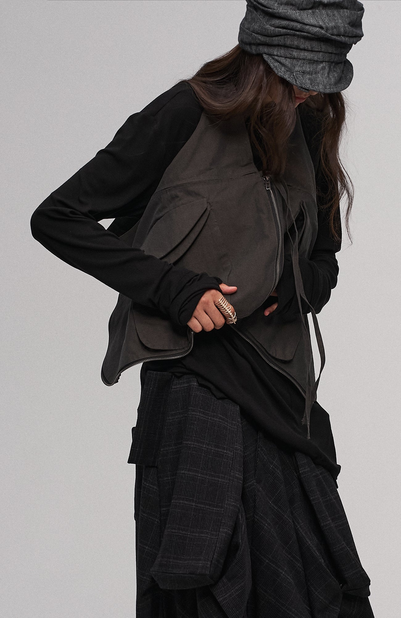 ILNya Nieternite Nifutur Deconstructed Plaid Drop-Crotch Pants