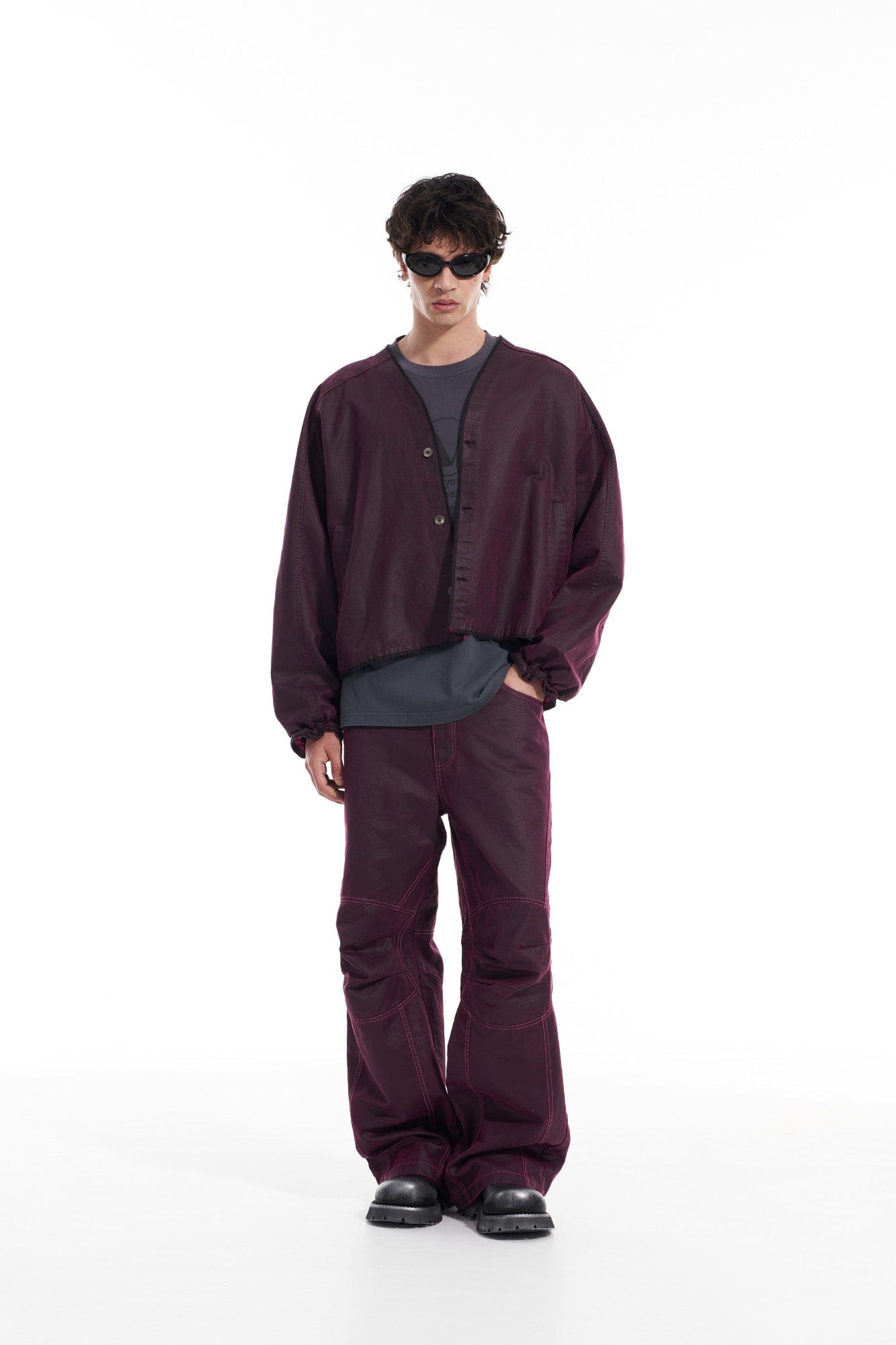 VANN VALRENCE Structured Panel Pleated-Knee Pants, premium urban and streetwear designers apparel on PROJECTISR.com, VANN VALRENCE