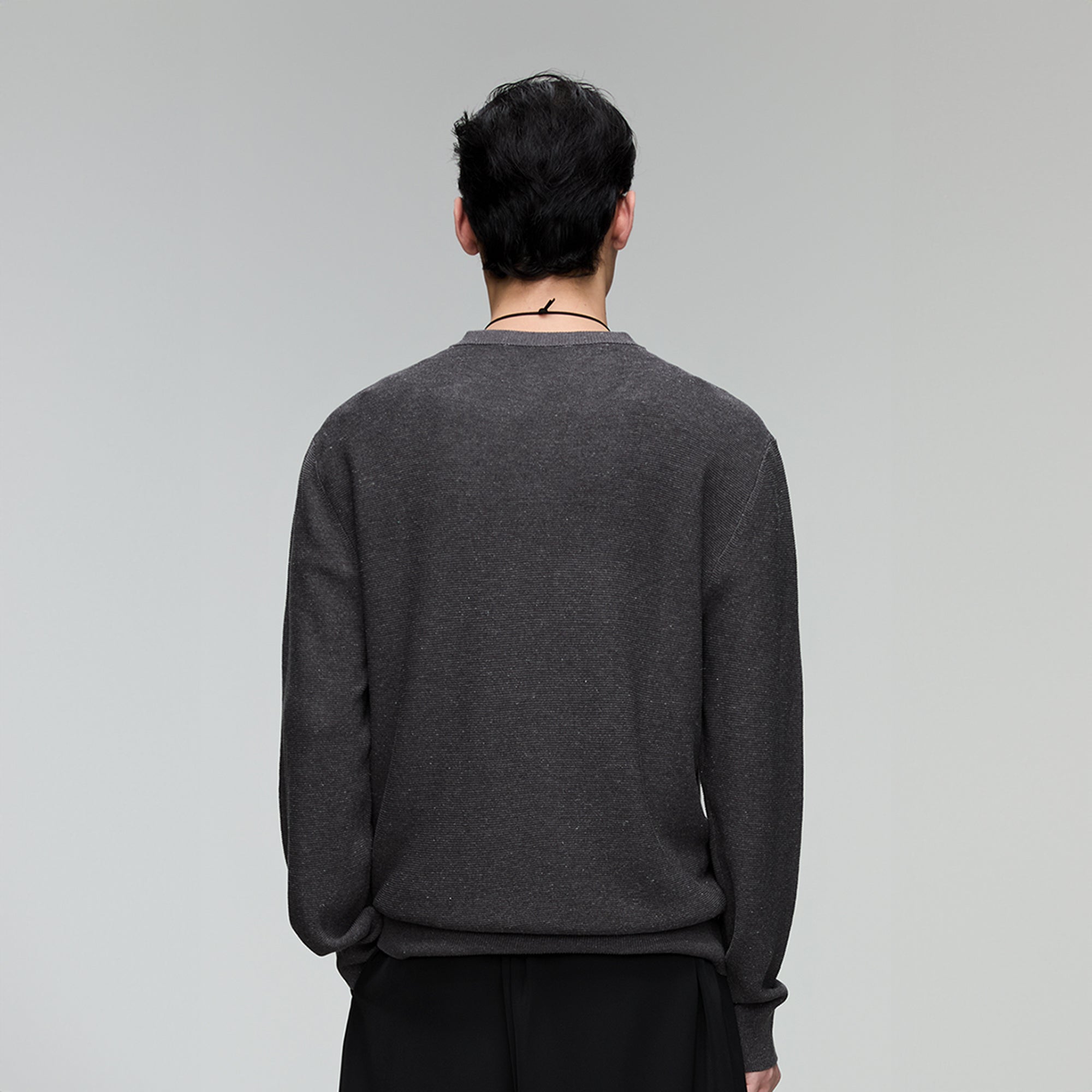 OPICLOTH Essential  V-Neck Sweater