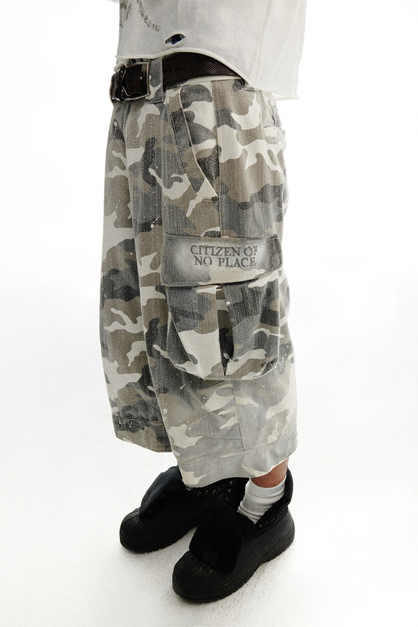 CONPCONP Distressed Spray-Dye Camo Shorts