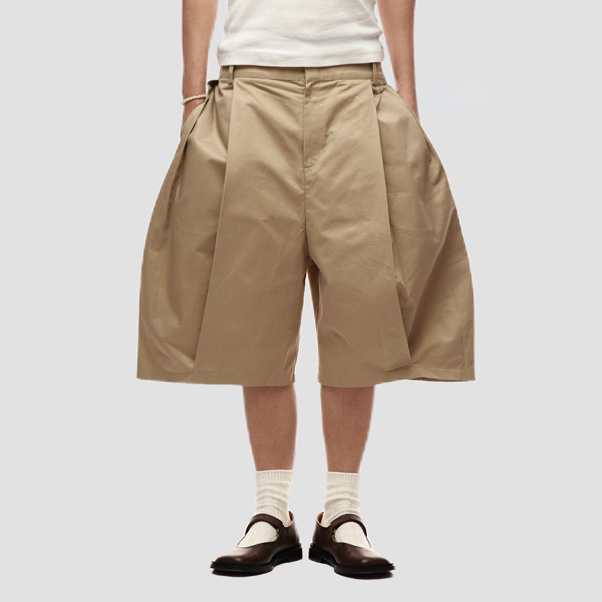 6CRAYON Retro Double-Pleat Wide-Leg Shorts Khaki