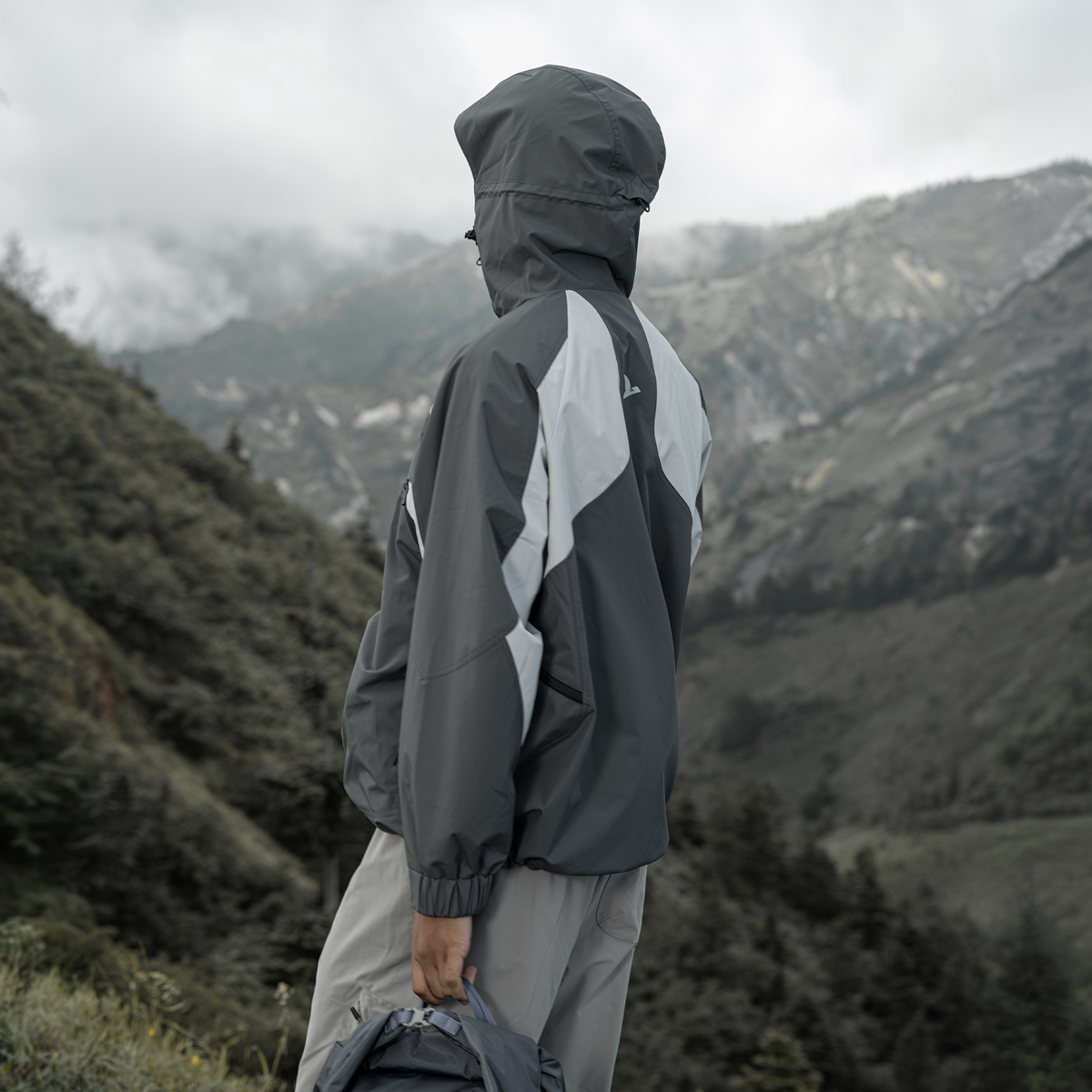 HALCYON Contrast Splash-Proof Hooded Windbreaker Jacket, premium urban and streetwear designers apparel on PROJECTISR.com, HALCYON