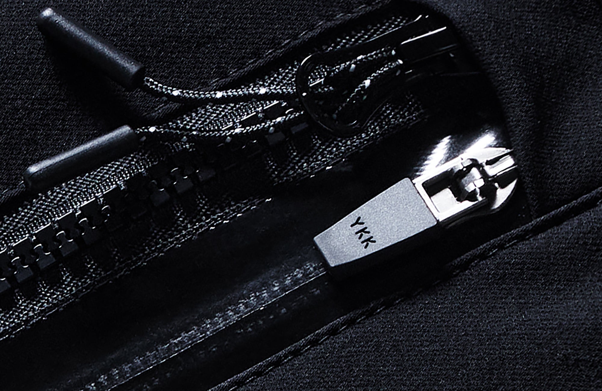 SILENSTORM Multi-Pockets Mandarin Waterproof Jacket