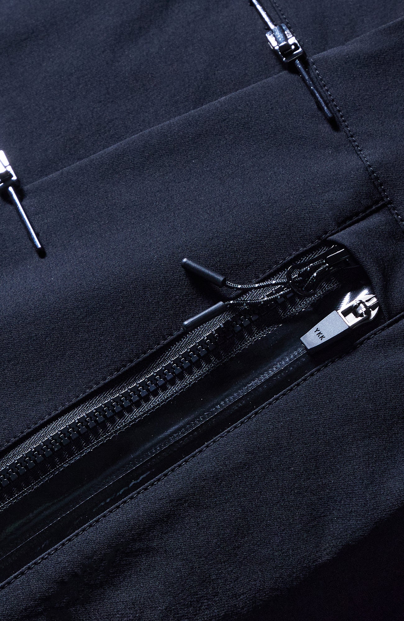 SILENSTORM Multi-Pockets Mandarin Waterproof Jacket