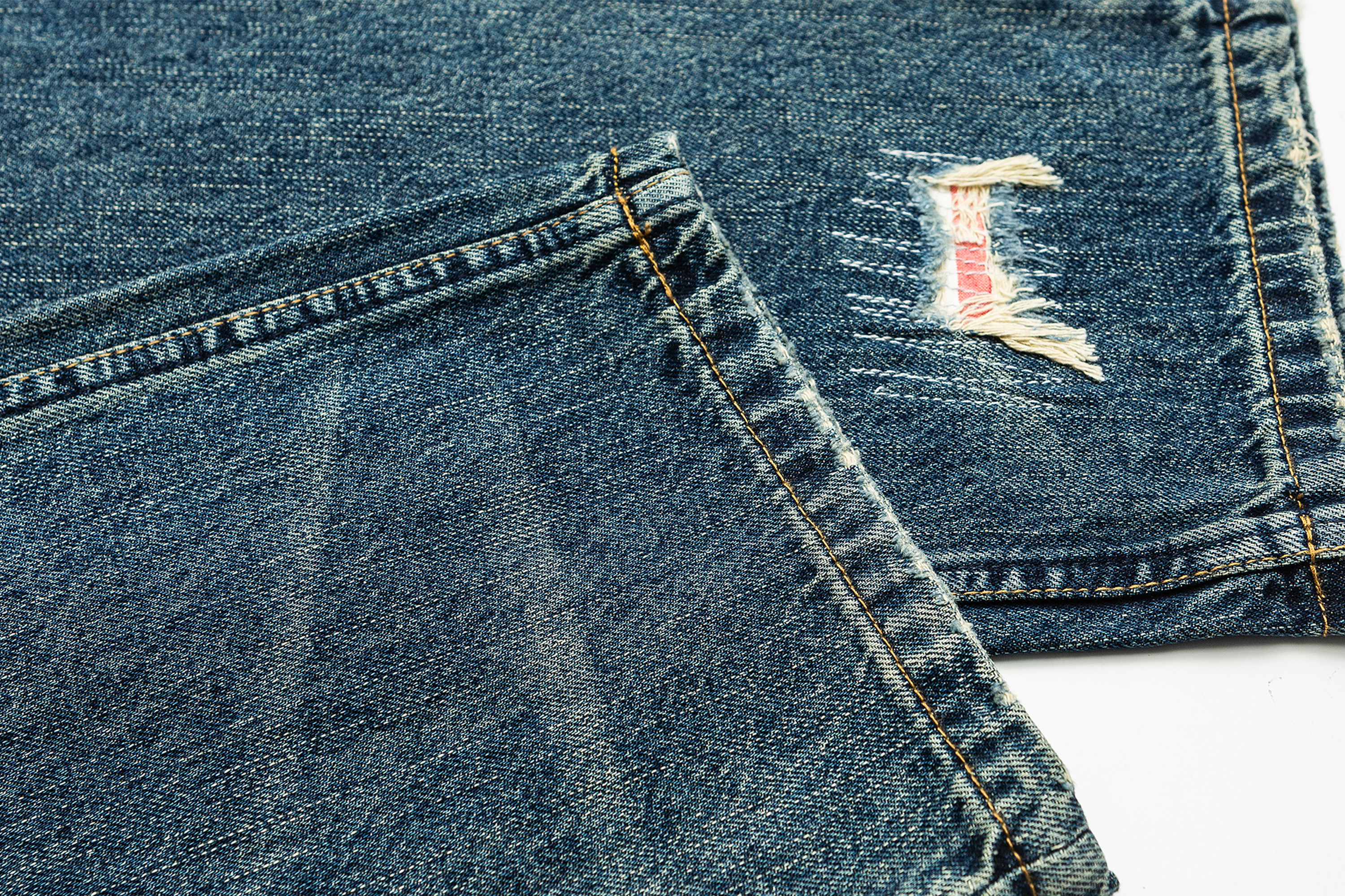 ME DA IGUAL Distressed Patch Washed Oversized Jeans