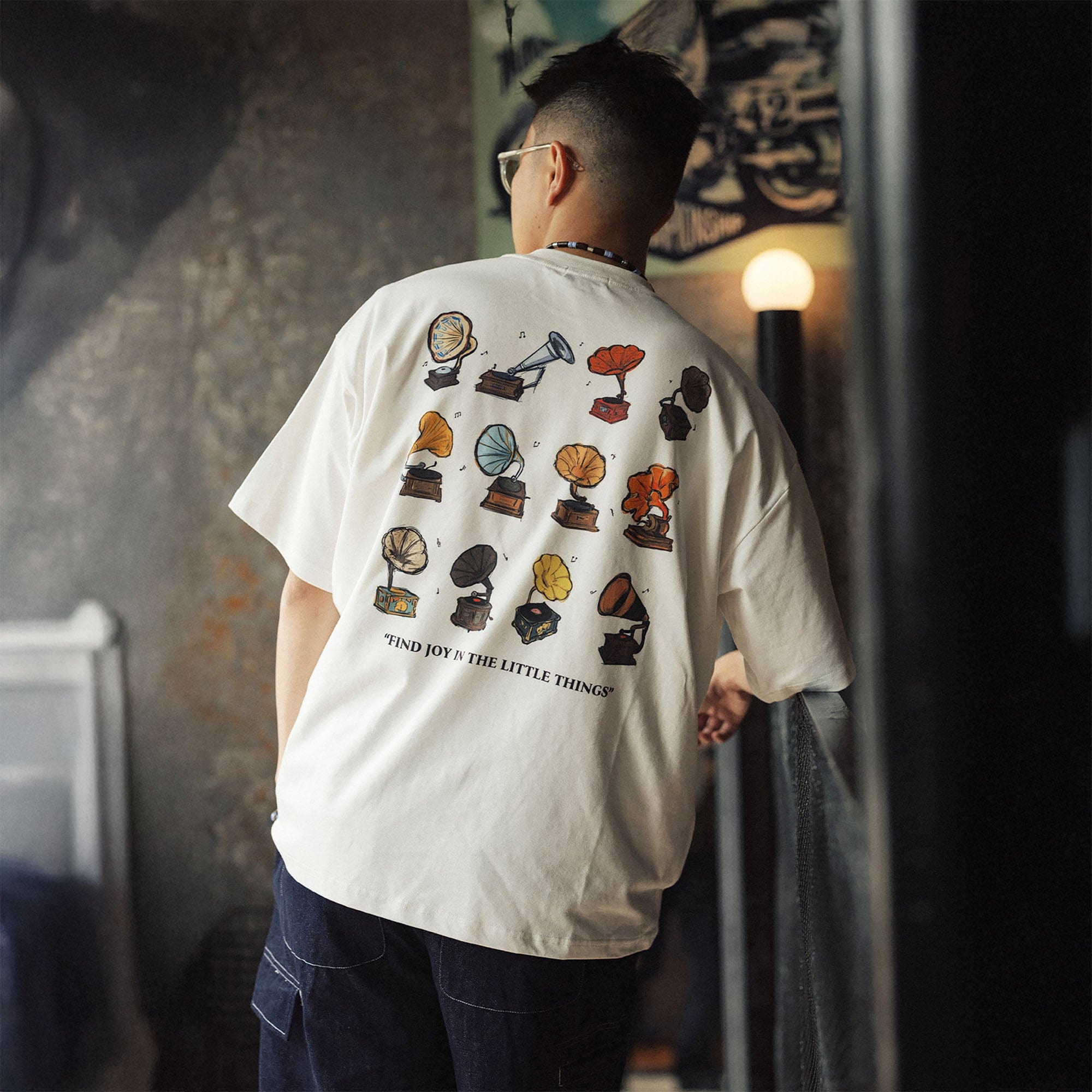 BANANA CLUB Gramophone Graphic Sorona Oversized T-Shirt
