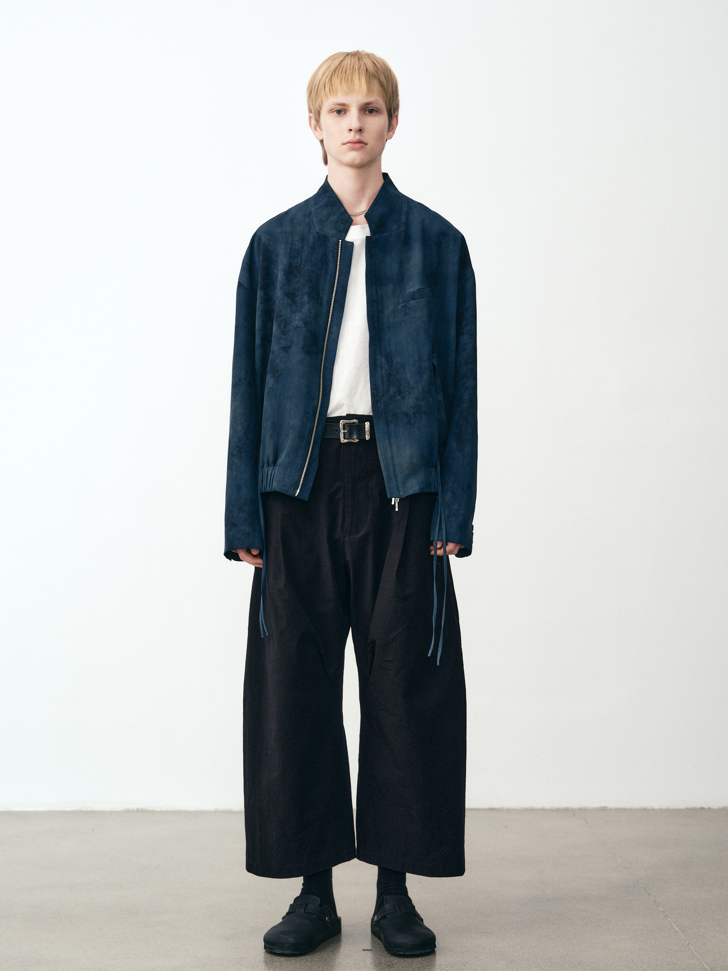GRAINMUSTARD Pleated Wide-Leg Curved Cropped Pants, premium urban and streetwear designers apparel on PROJECTISR.com, GRAINMUSTARD