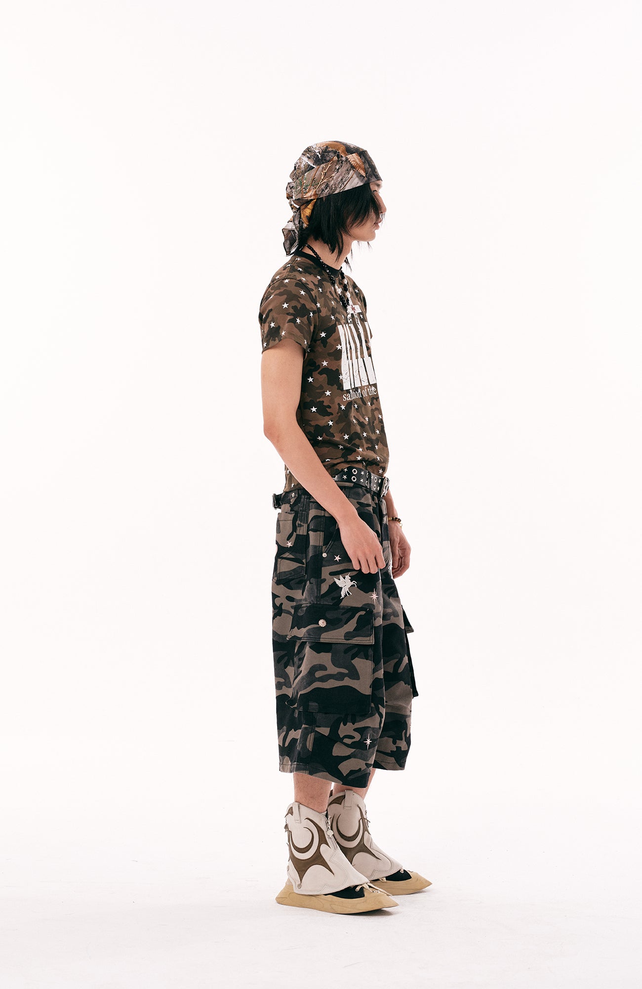 PASET Star Camo Cross Graphic Tee