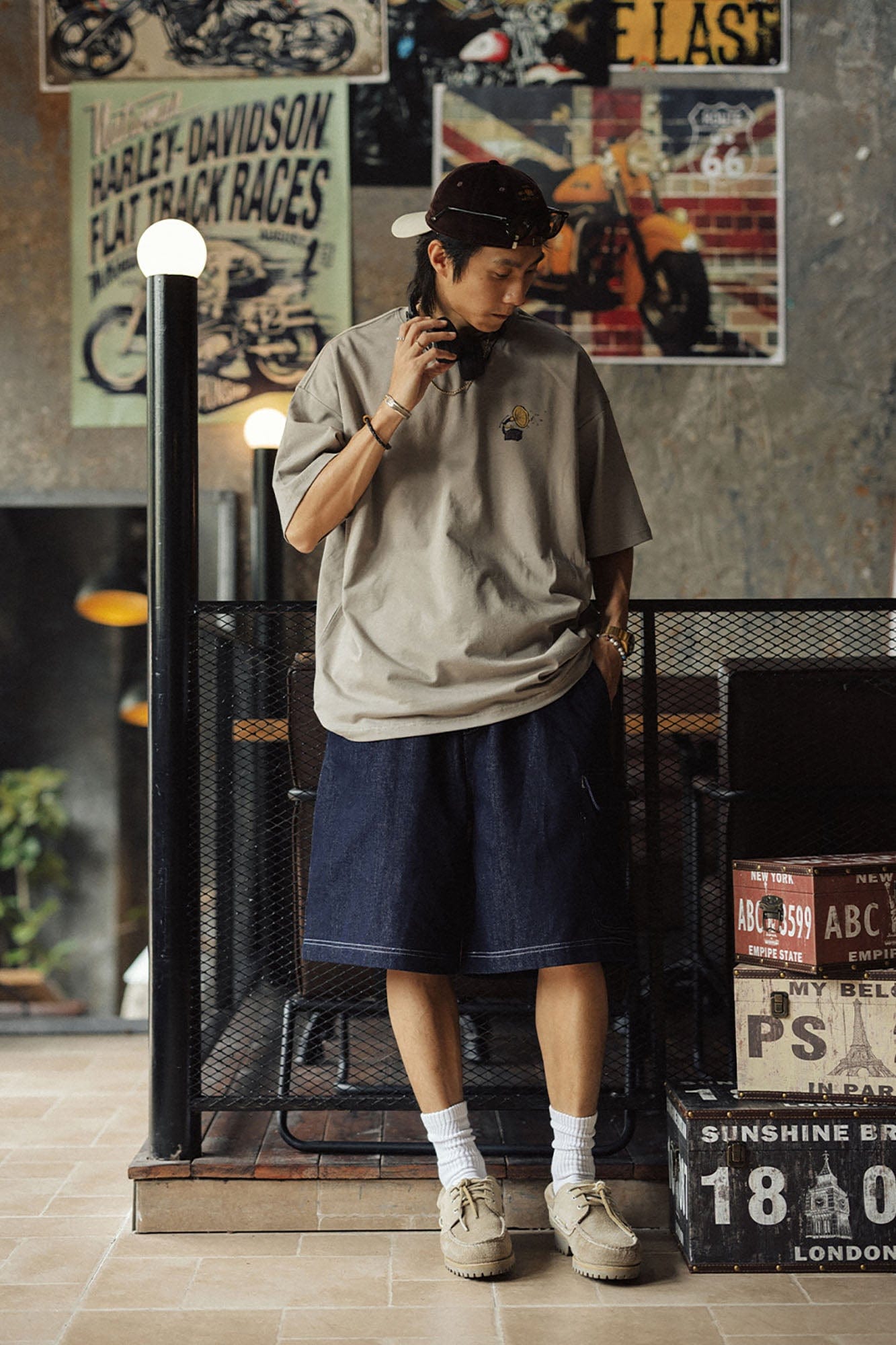 BANANA CLUB Gramophone Graphic Sorona Oversized T-Shirt