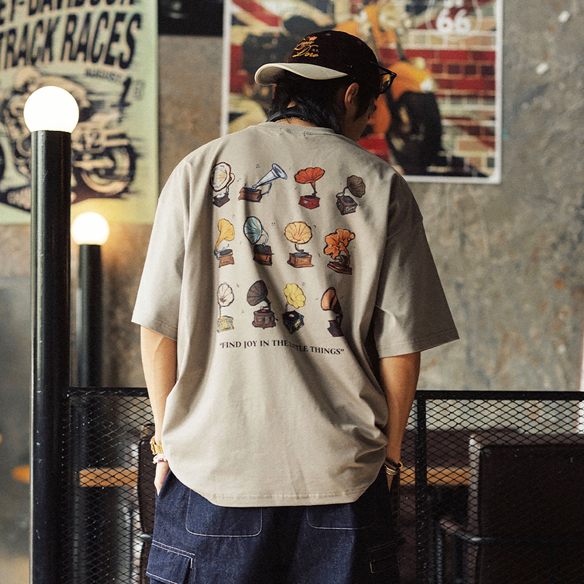 BANANA CLUB Gramophone Graphic Sorona Oversized T-Shirt
